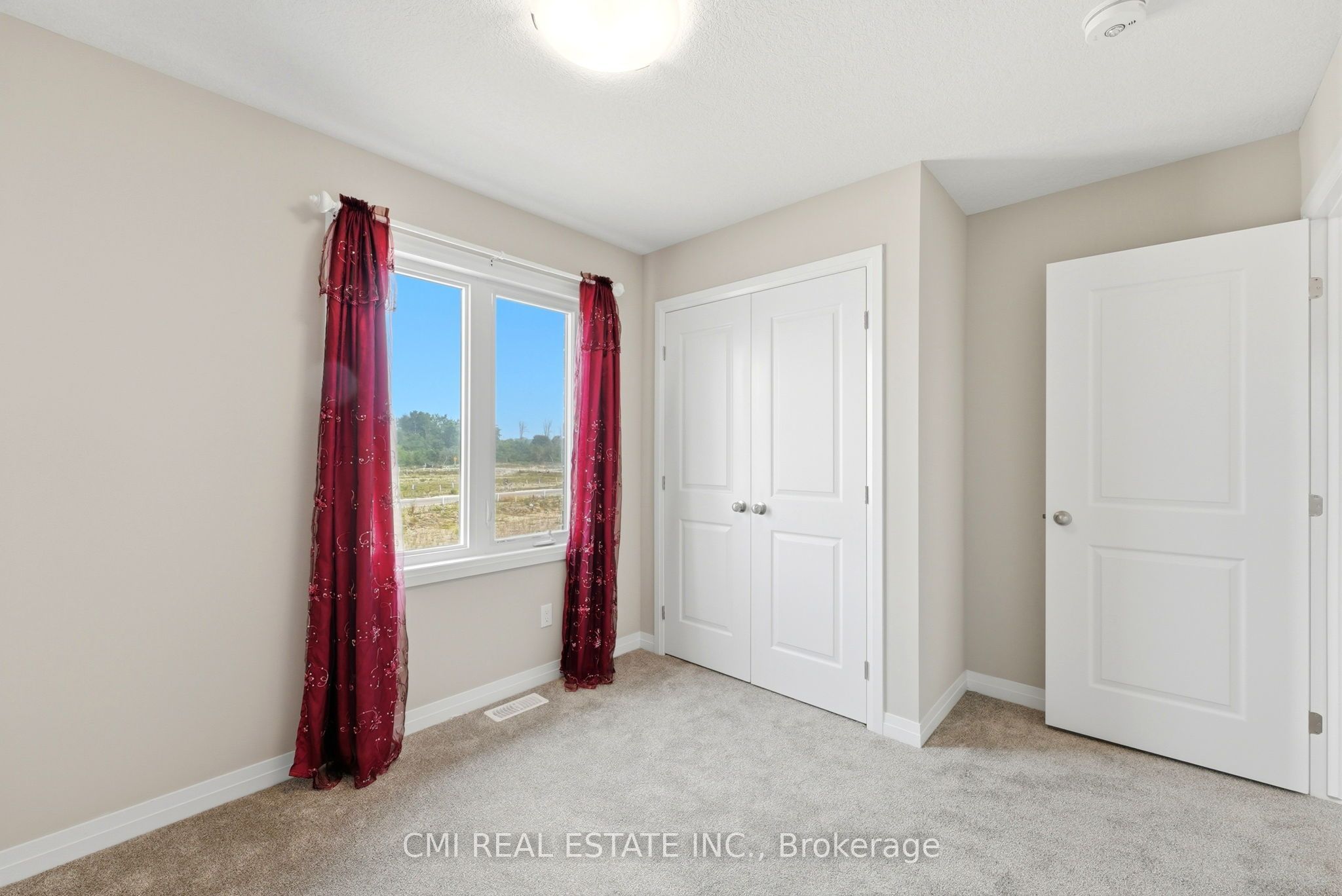 128 Dempsey Drive Property Photo 15