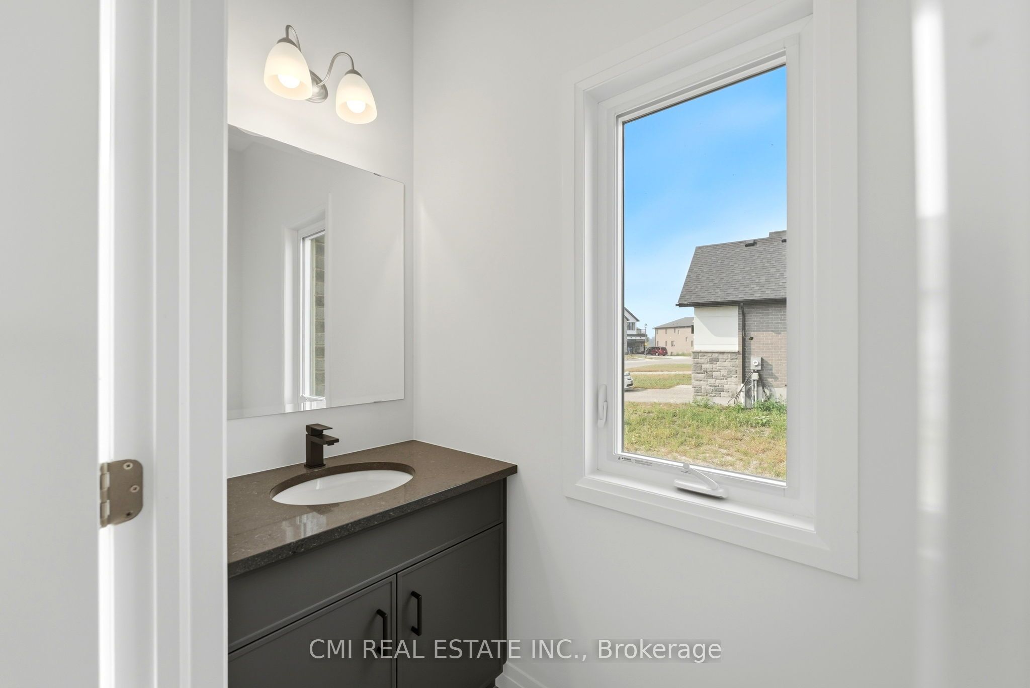 128 Dempsey Drive Property Photo 28