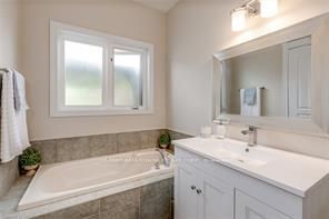 480 Hamilton Drive Property Photo 13