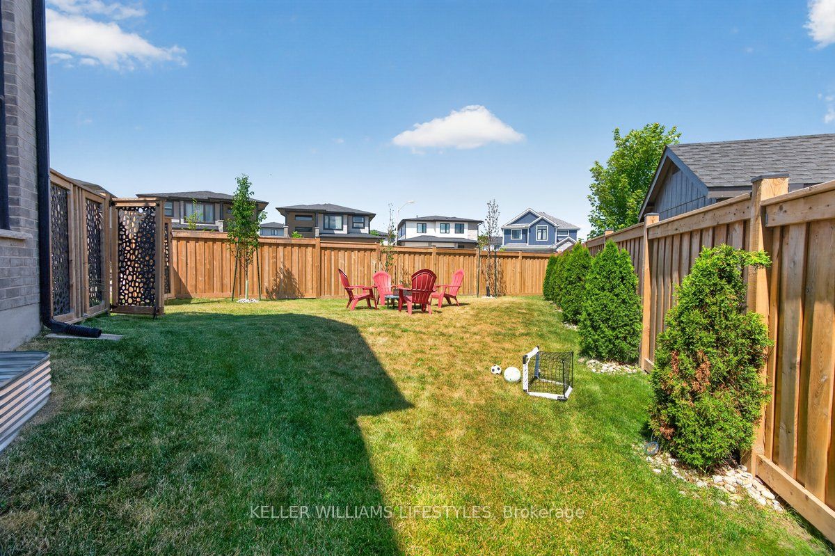 21 Locky Lane Property Photo 38