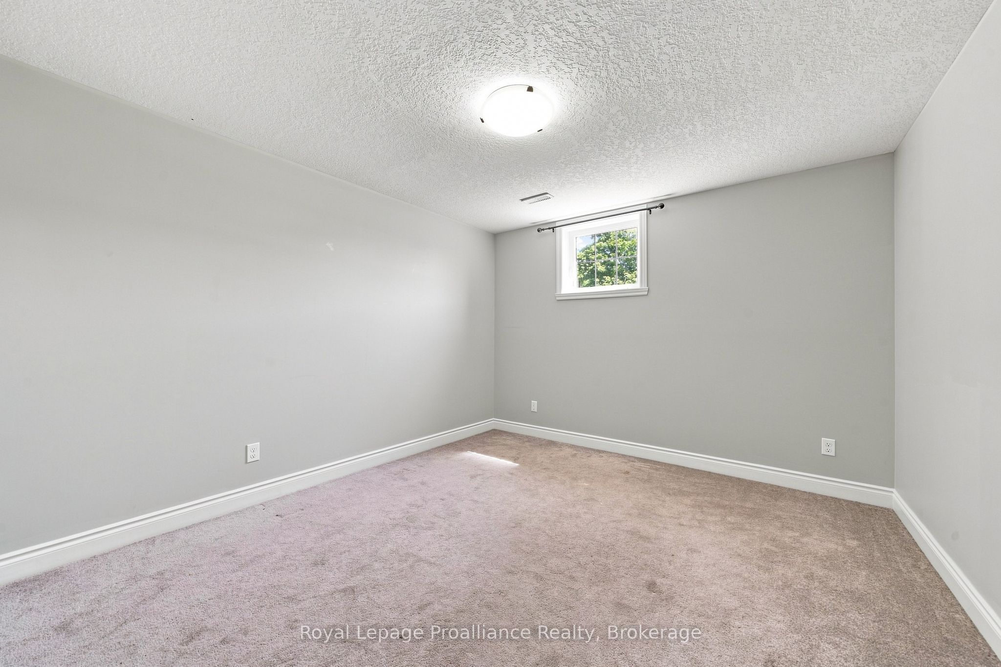 63 Freedom Crescent Property Photo 39