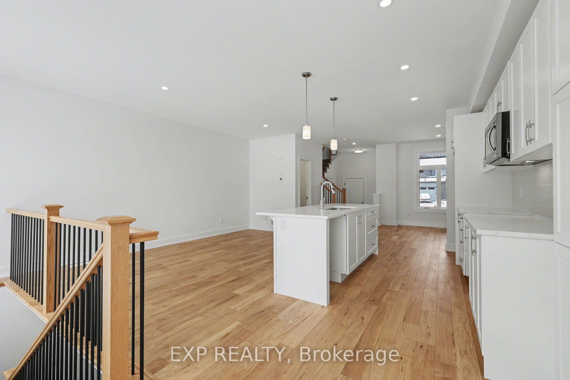 1180 Cope Drive Property Photo 4