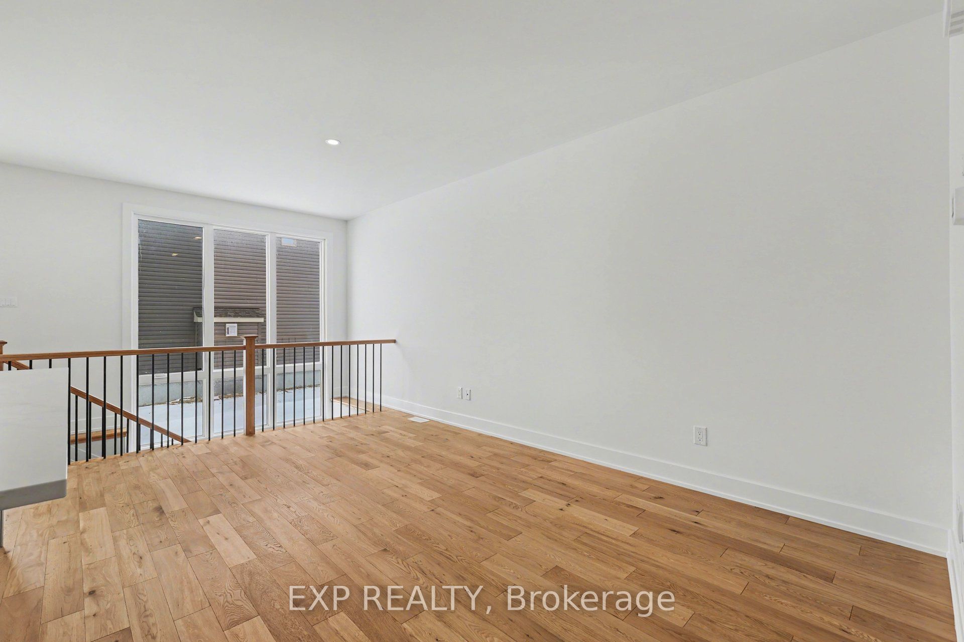 1180 Cope Drive Property Photo 5
