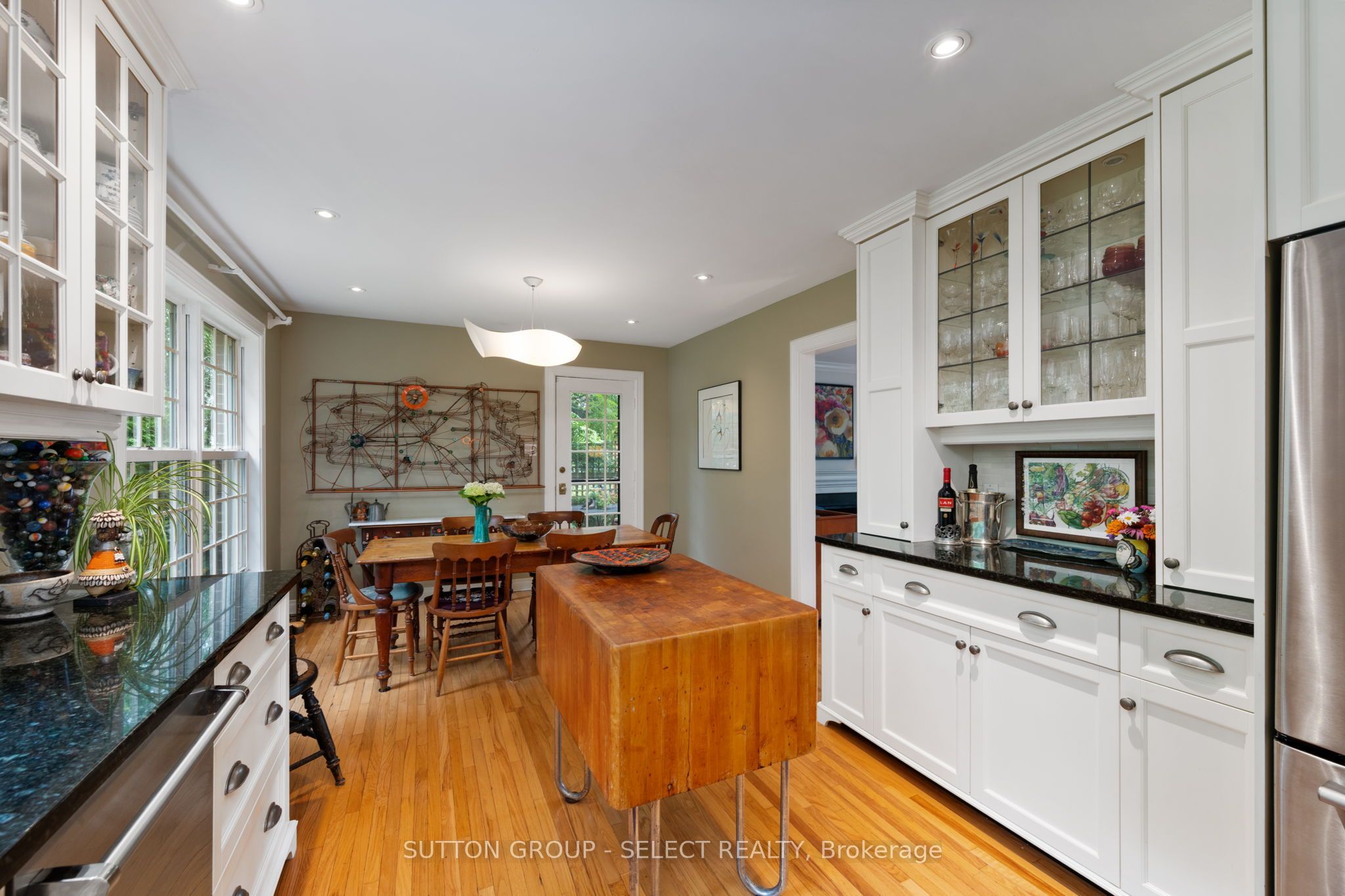 536 Adevon Avenue Property Photo 15
