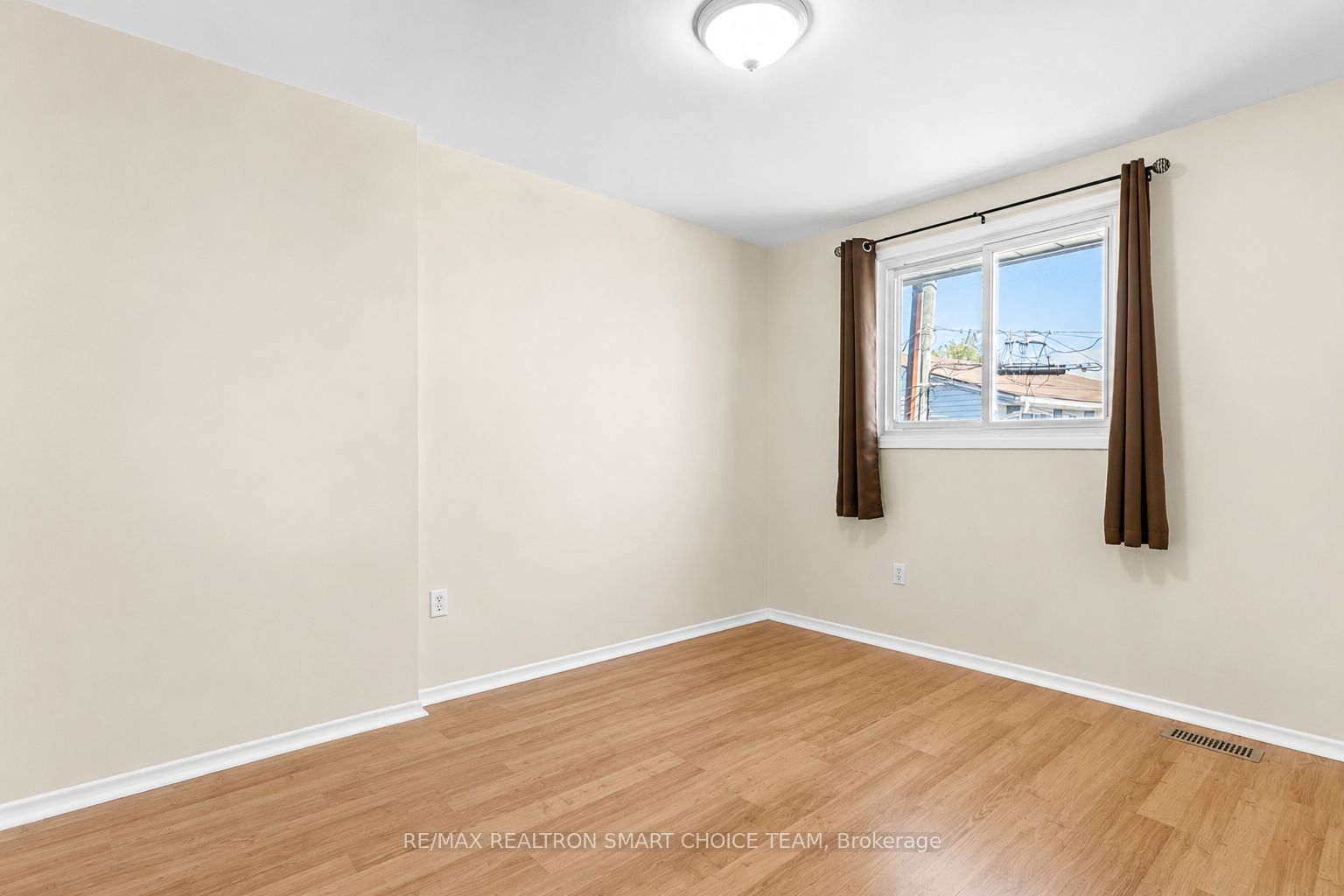 971 Oakview Avenue Property Photo 26
