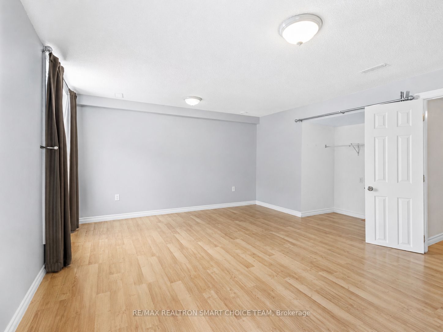 971 Oakview Avenue Property Photo 33