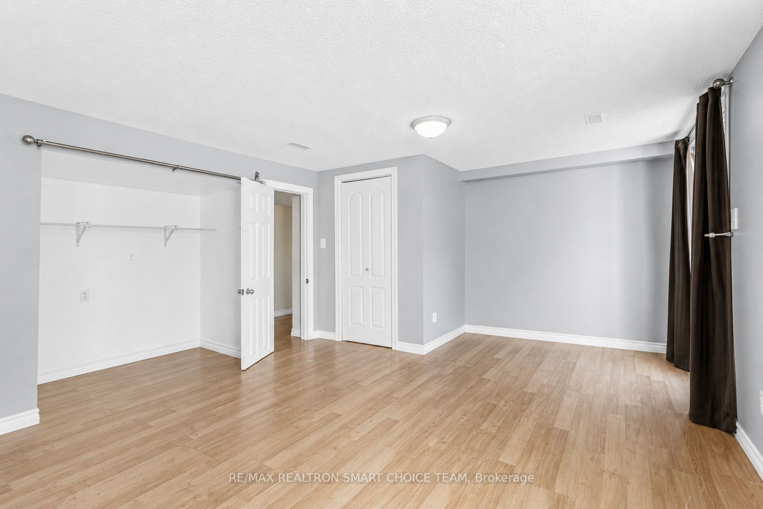 971 Oakview Avenue Property Photo 34