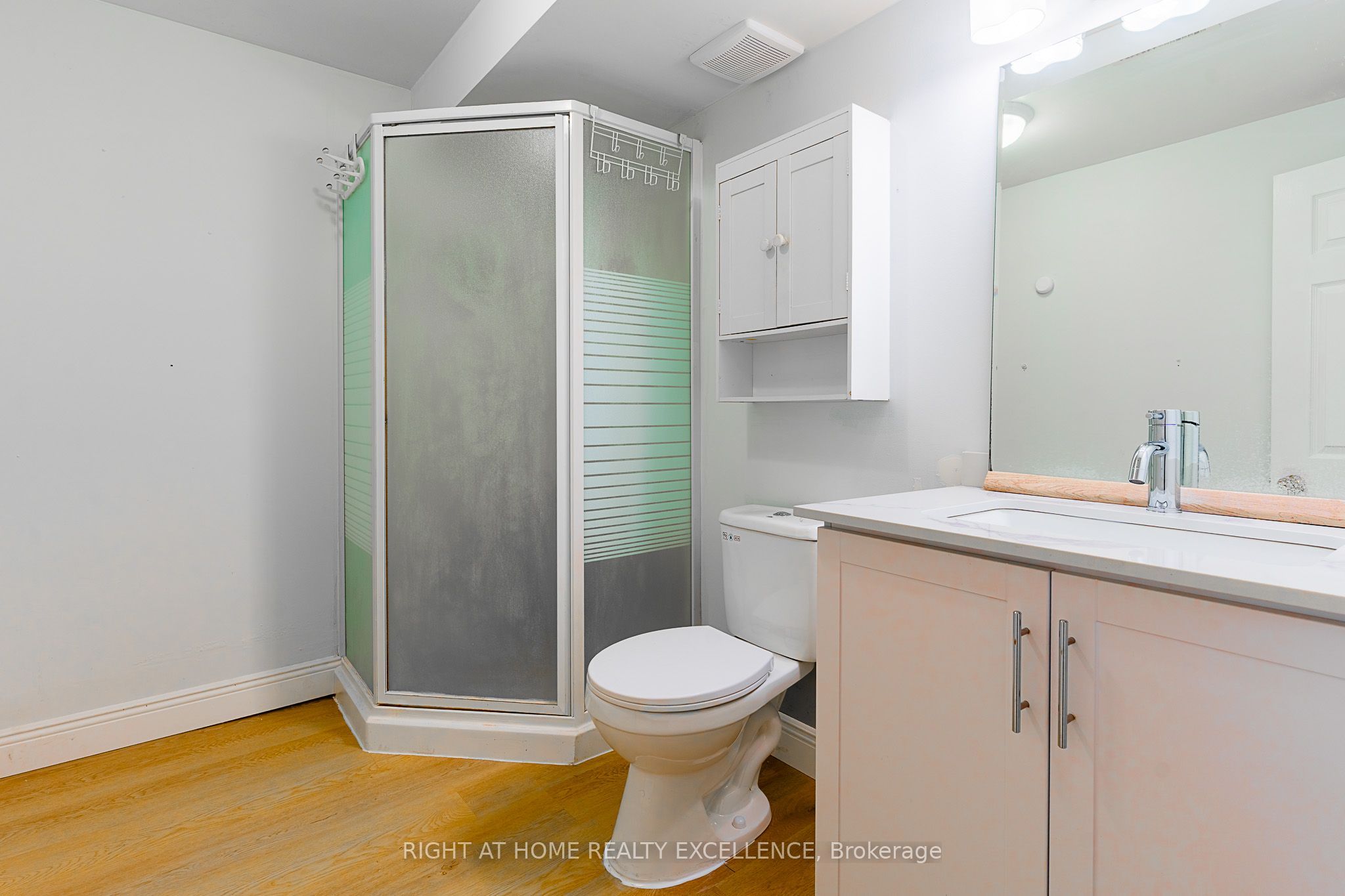 1007 Elgin Street N Property Photo 29