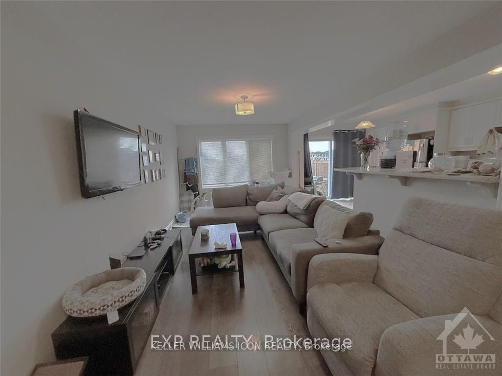 113 Cranesbill Road Property Photo 5