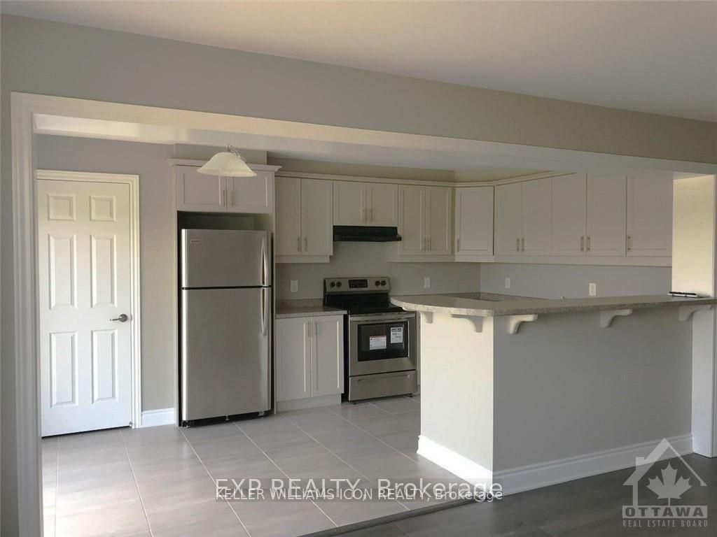 113 Cranesbill Road Property Photo 8
