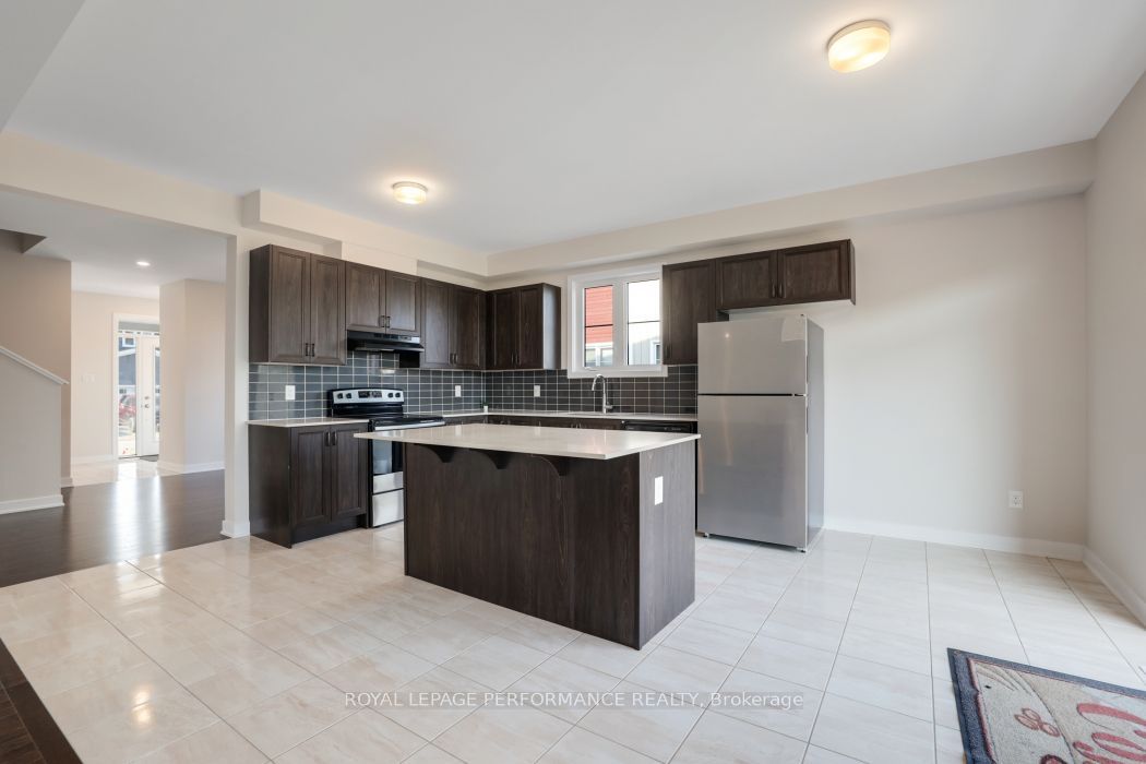 119 Hackamore Crescent Property Photo 10