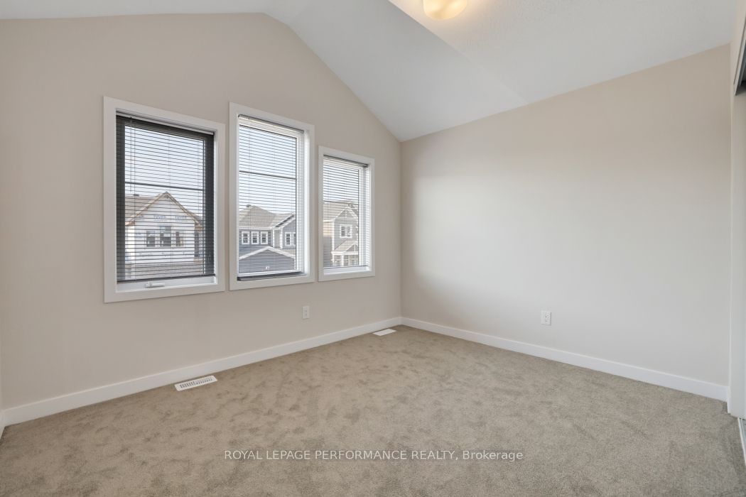 119 Hackamore Crescent Property Photo 22