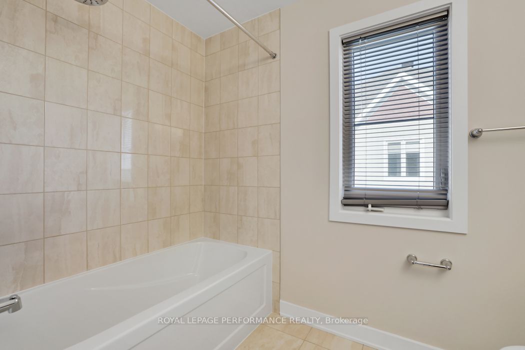 119 Hackamore Crescent Property Photo 29
