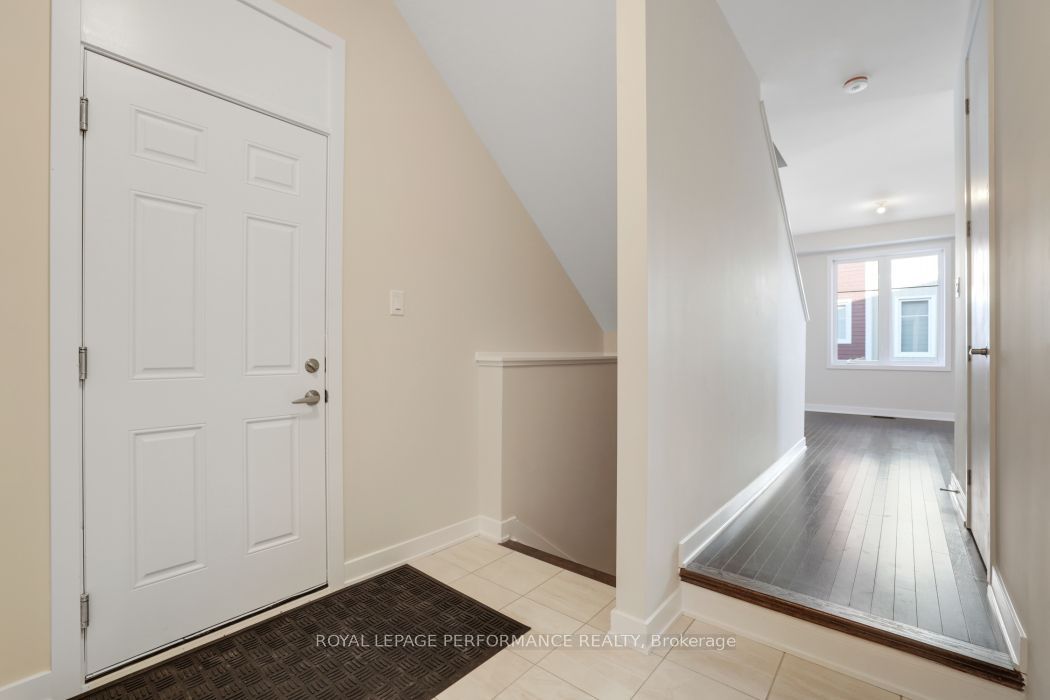 119 Hackamore Crescent Property Photo 34