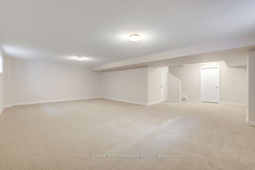119 Hackamore Crescent Property Photo 36
