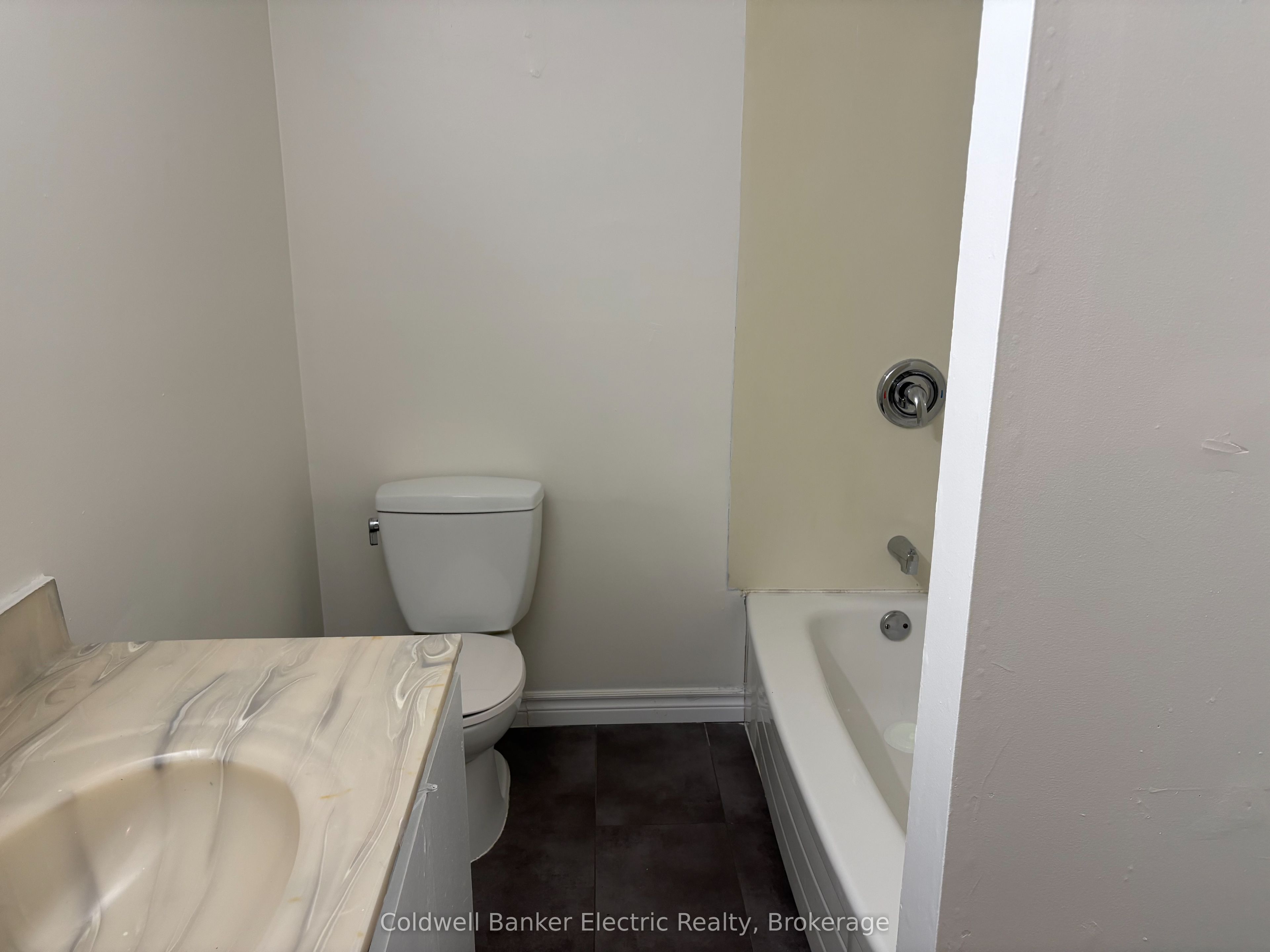 802 Mountain Ash Road Property Photo 19