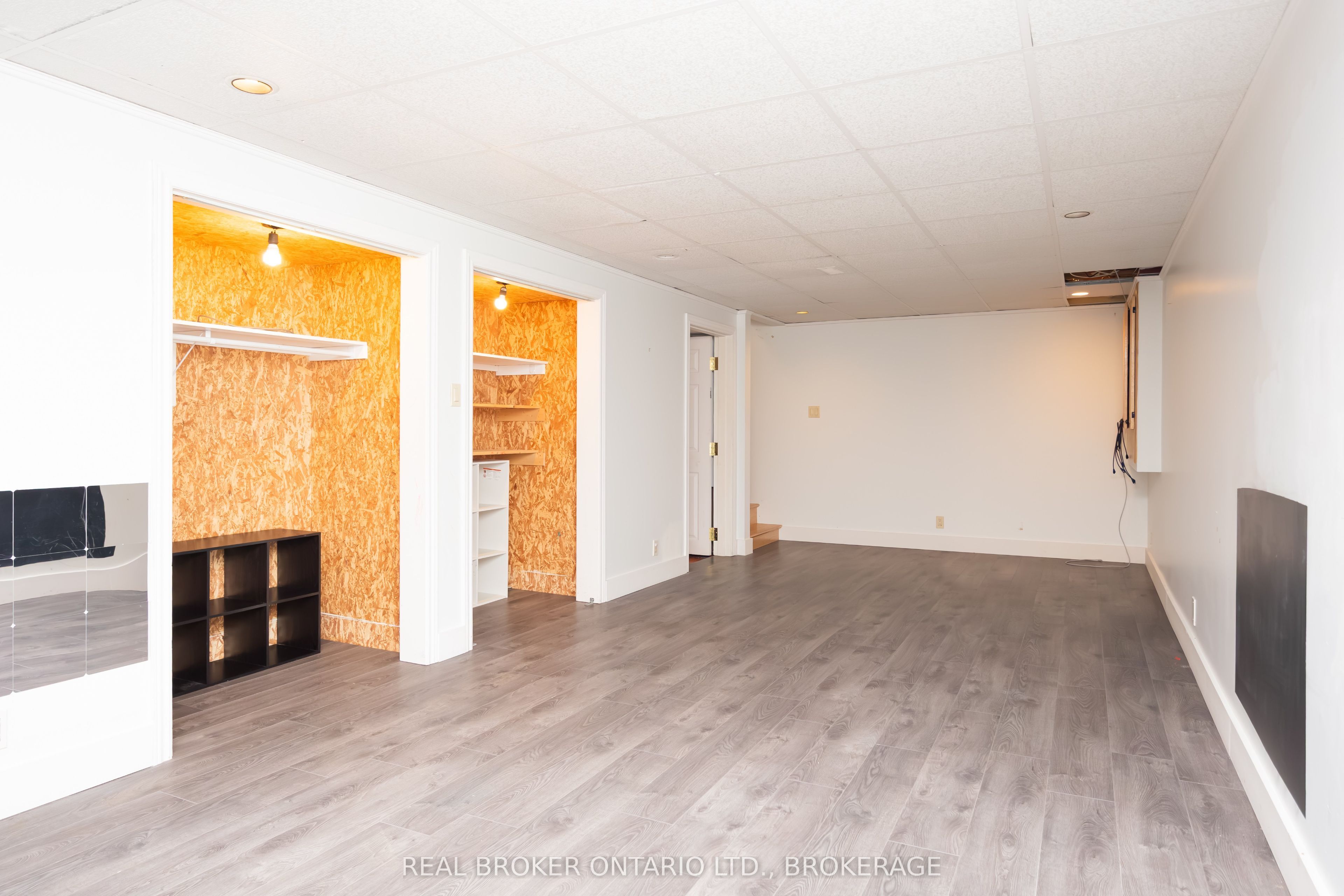 4057 Lefebvre Street Property Photo 27
