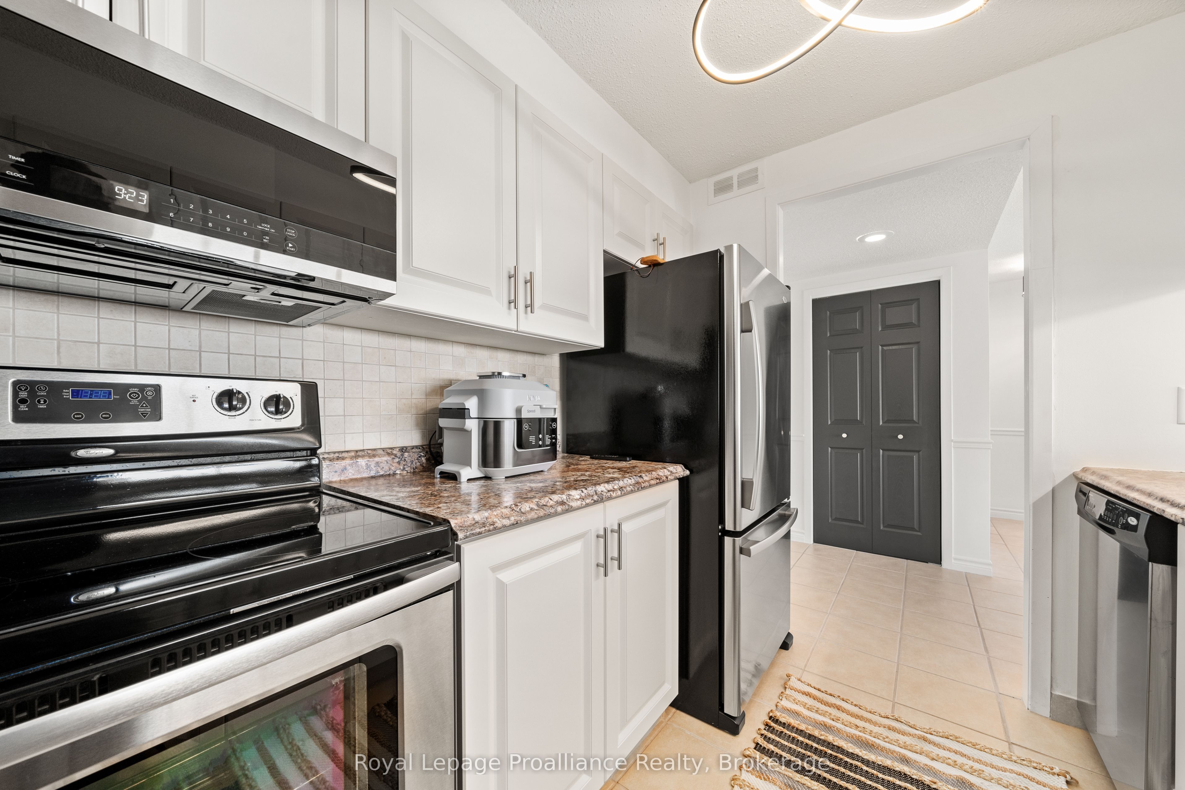 344 Front Street 506 Property Photo 10