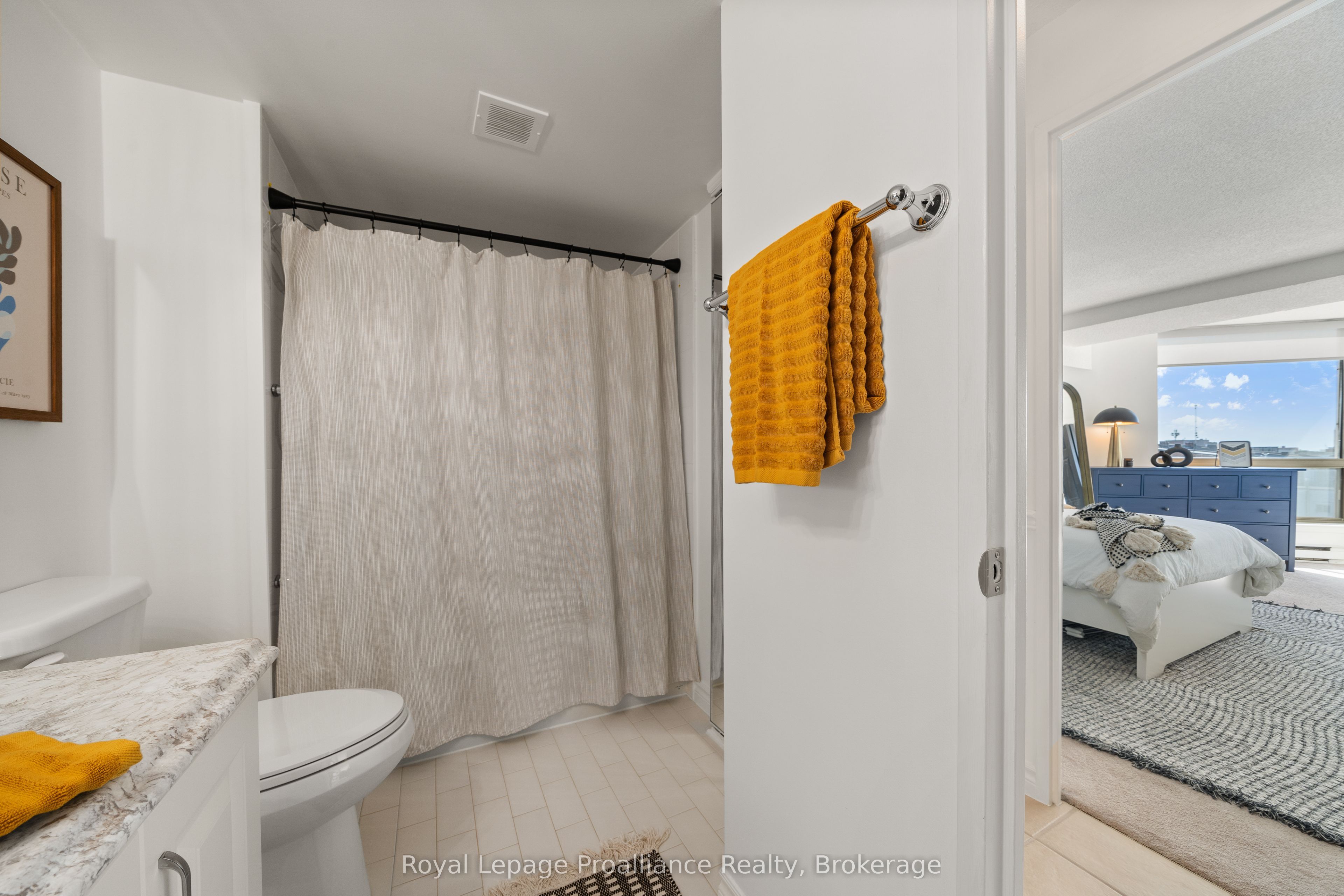 344 Front Street 506 Property Photo 29