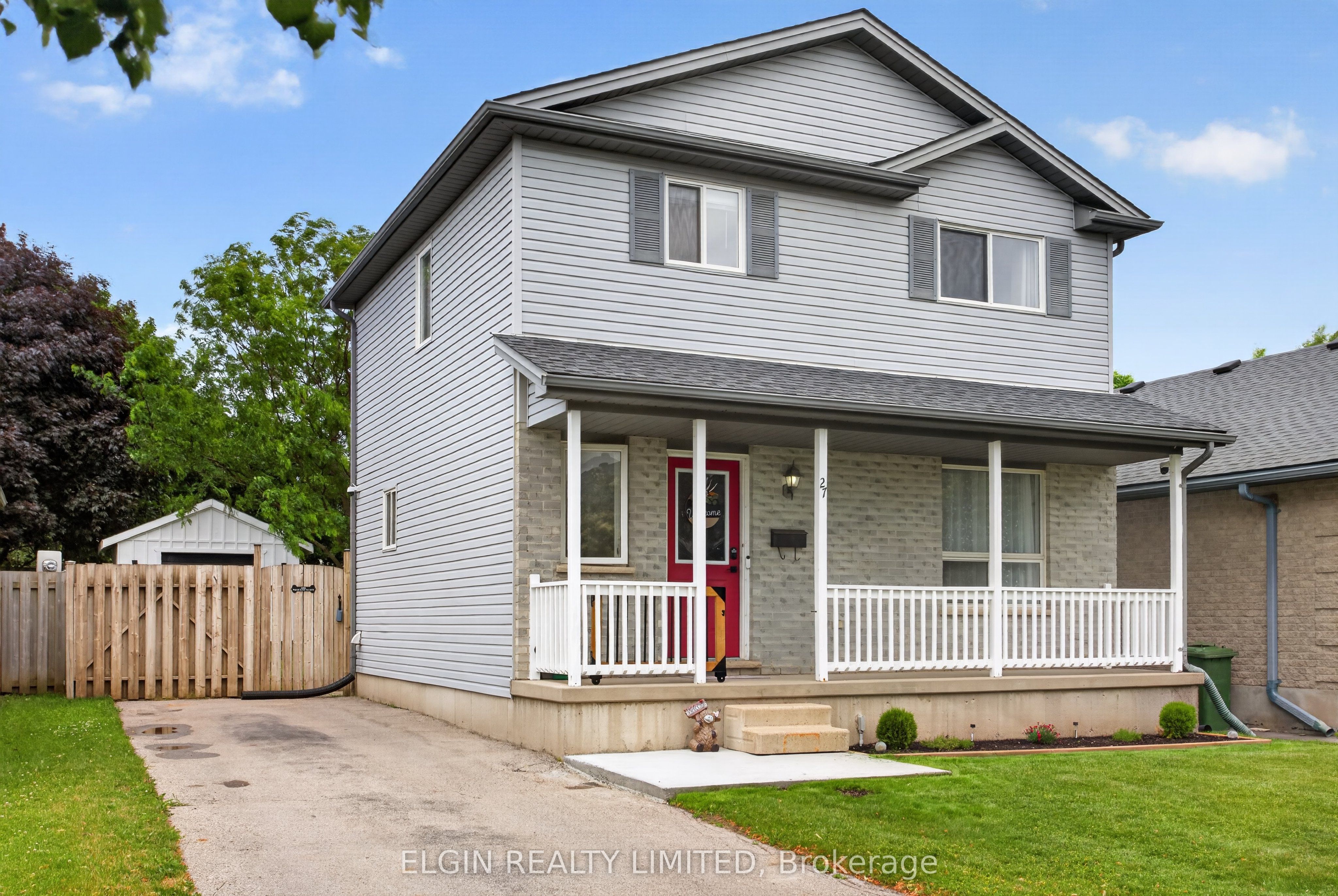 27 Cook Crescent Property Photo 4