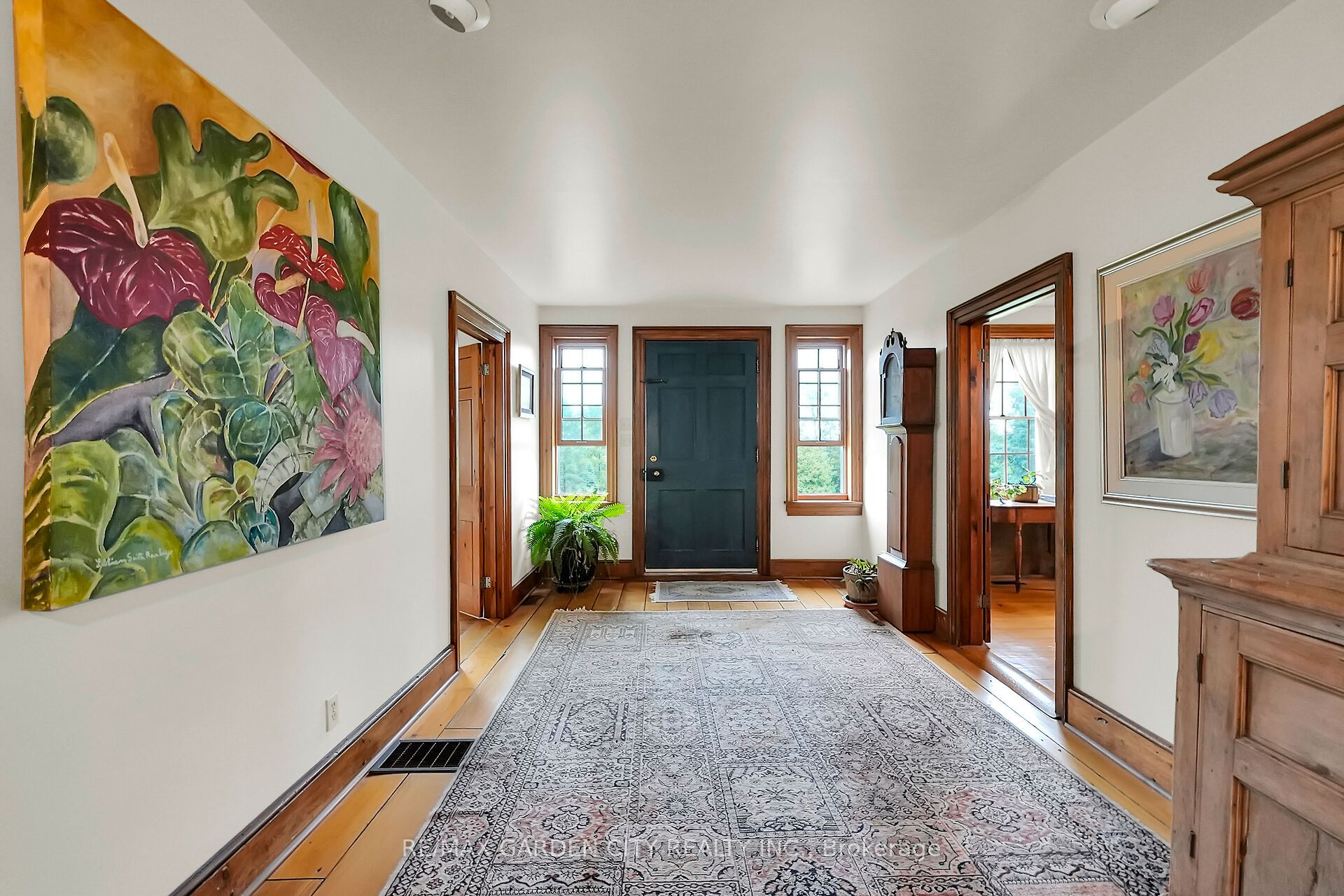 2432 Seburn Road Property Photo 11