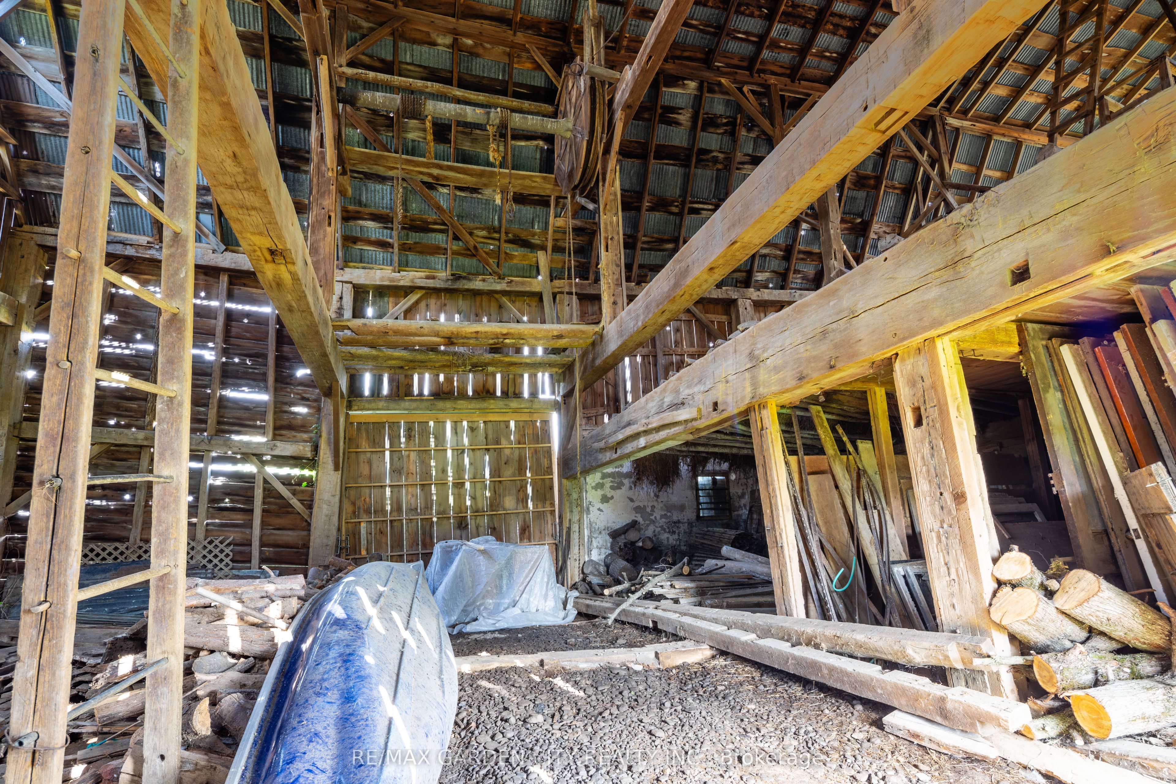 2432 Seburn Road Property Photo 33