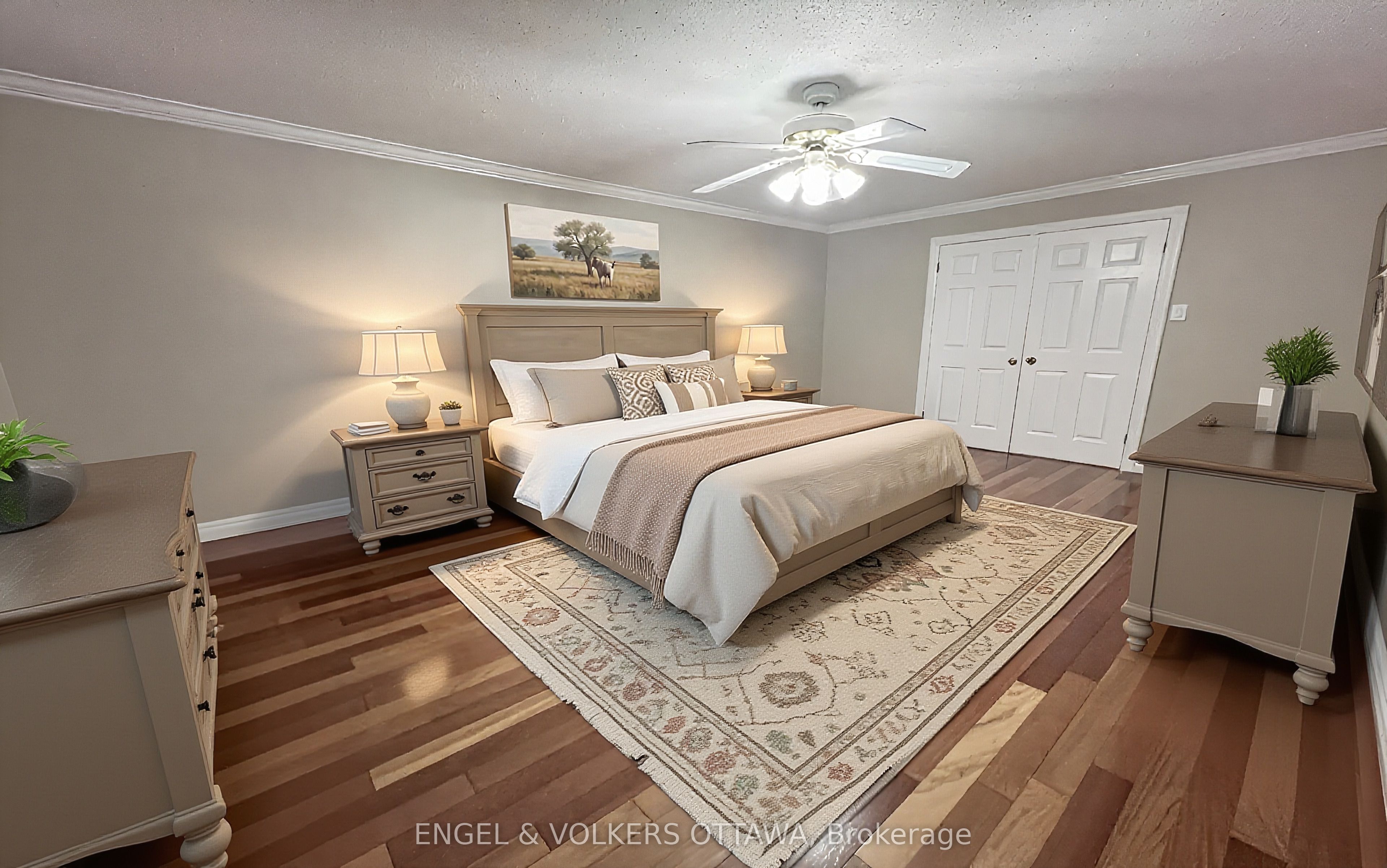 736 Hauteview Crescent Property Photo 14