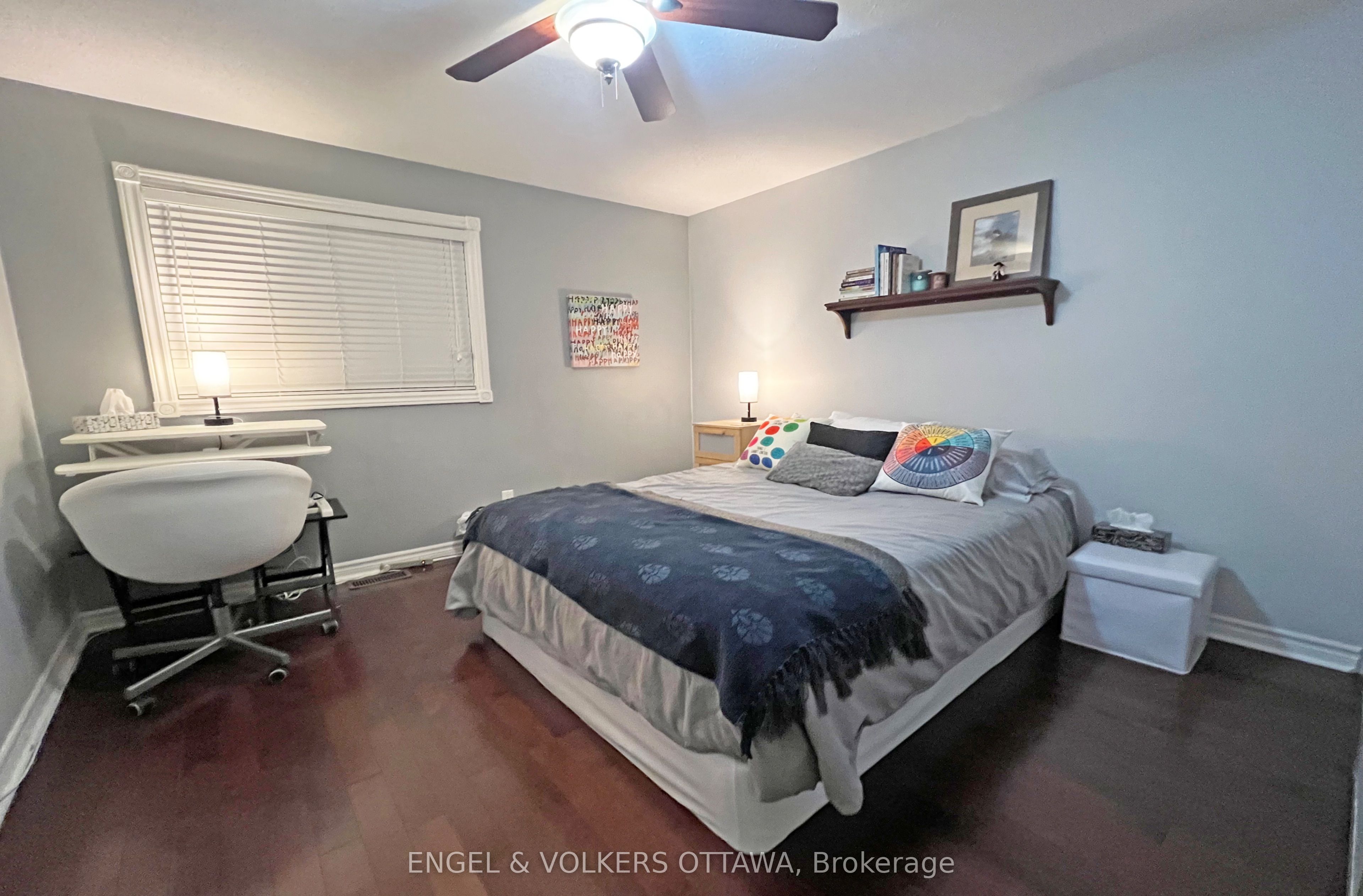 736 Hauteview Crescent Property Photo 18