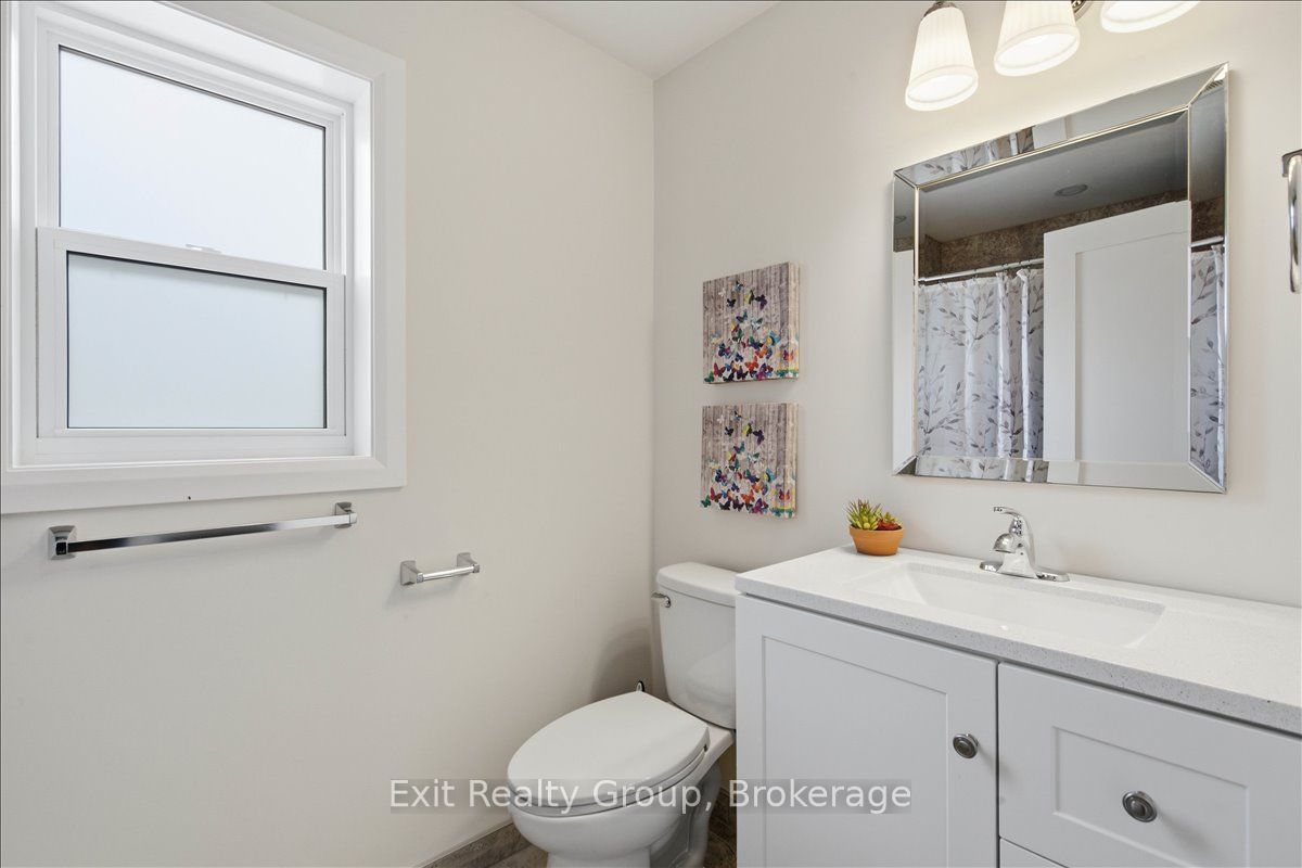 8 Albert Street Property Photo 23