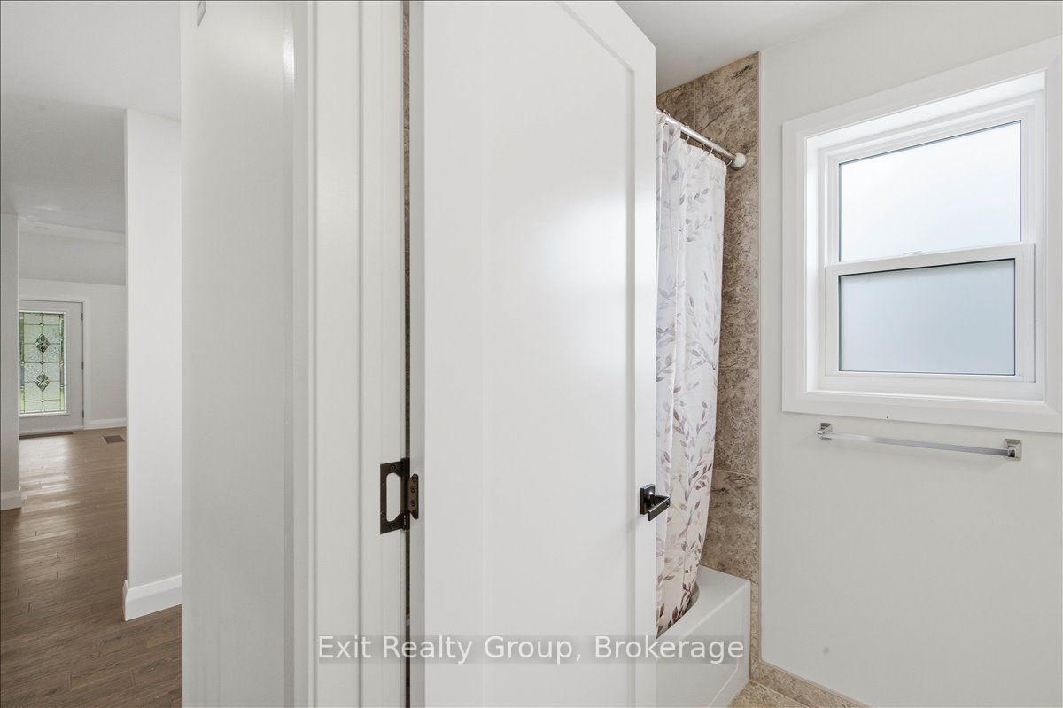 8 Albert Street Property Photo 32