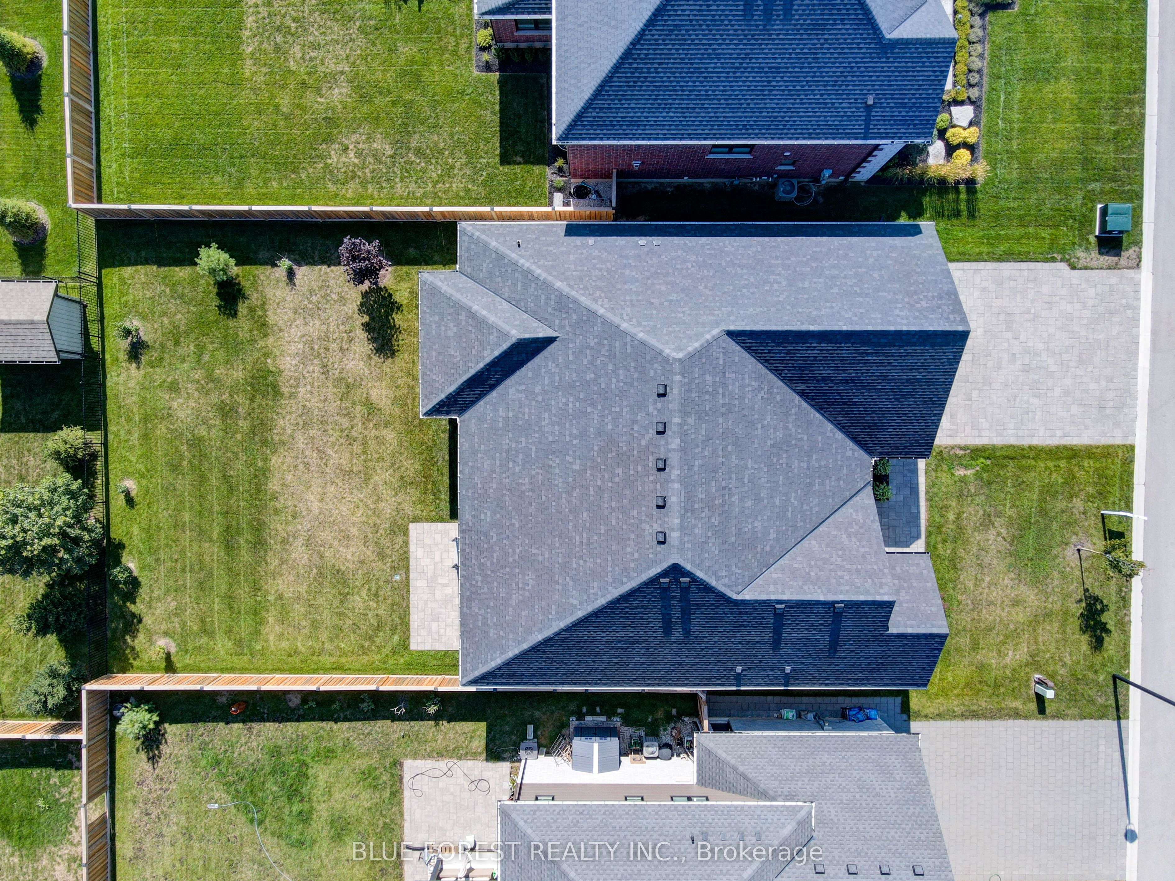 424 Warner Terrace Property Photo 46