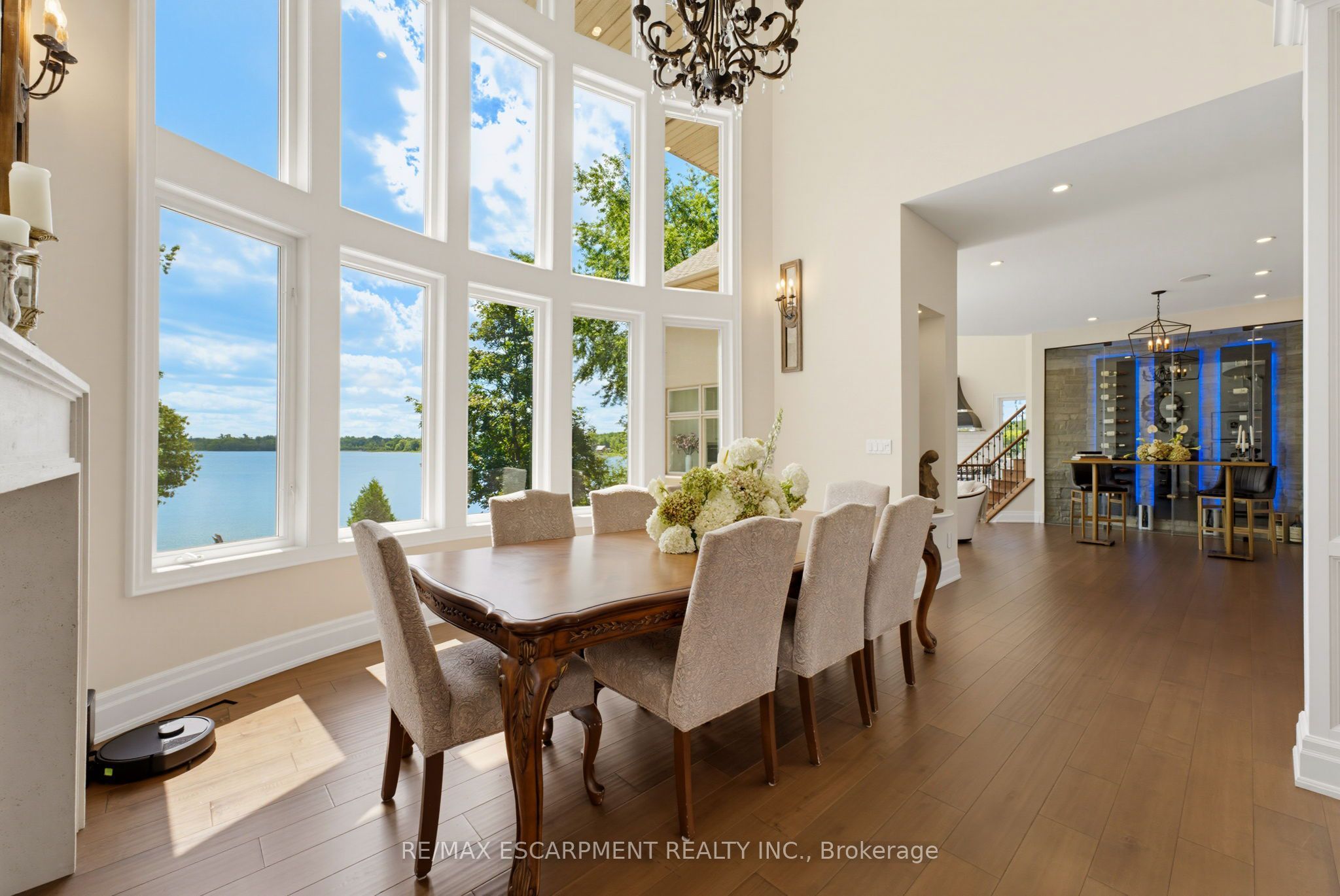 46 Sandy Shore Boulevard Property Photo 10