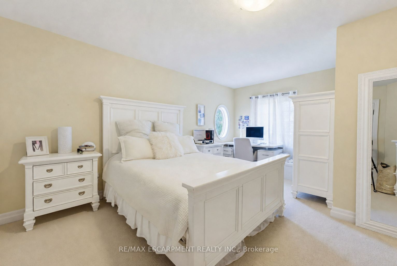 46 Sandy Shore Boulevard Property Photo 27