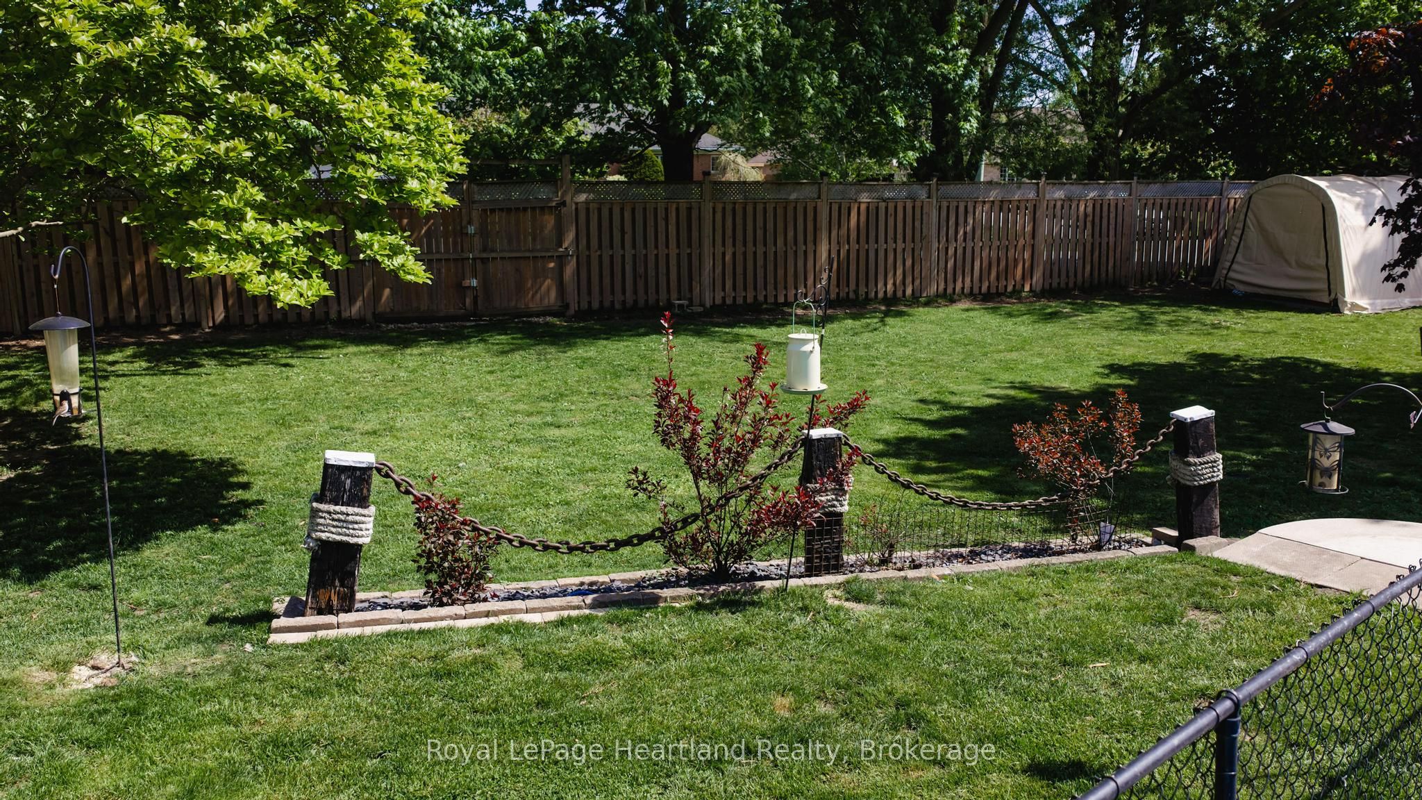 36589 Dunlop Drive Property Photo 43