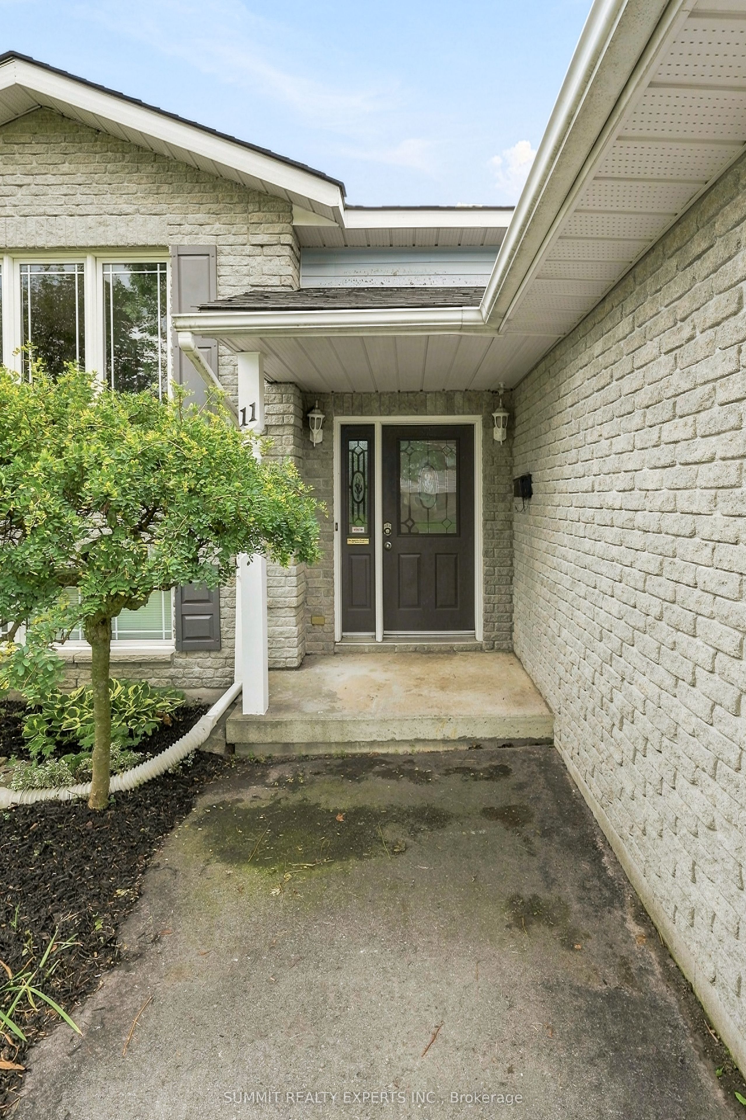 11 Liddle Lane Property Photo 4