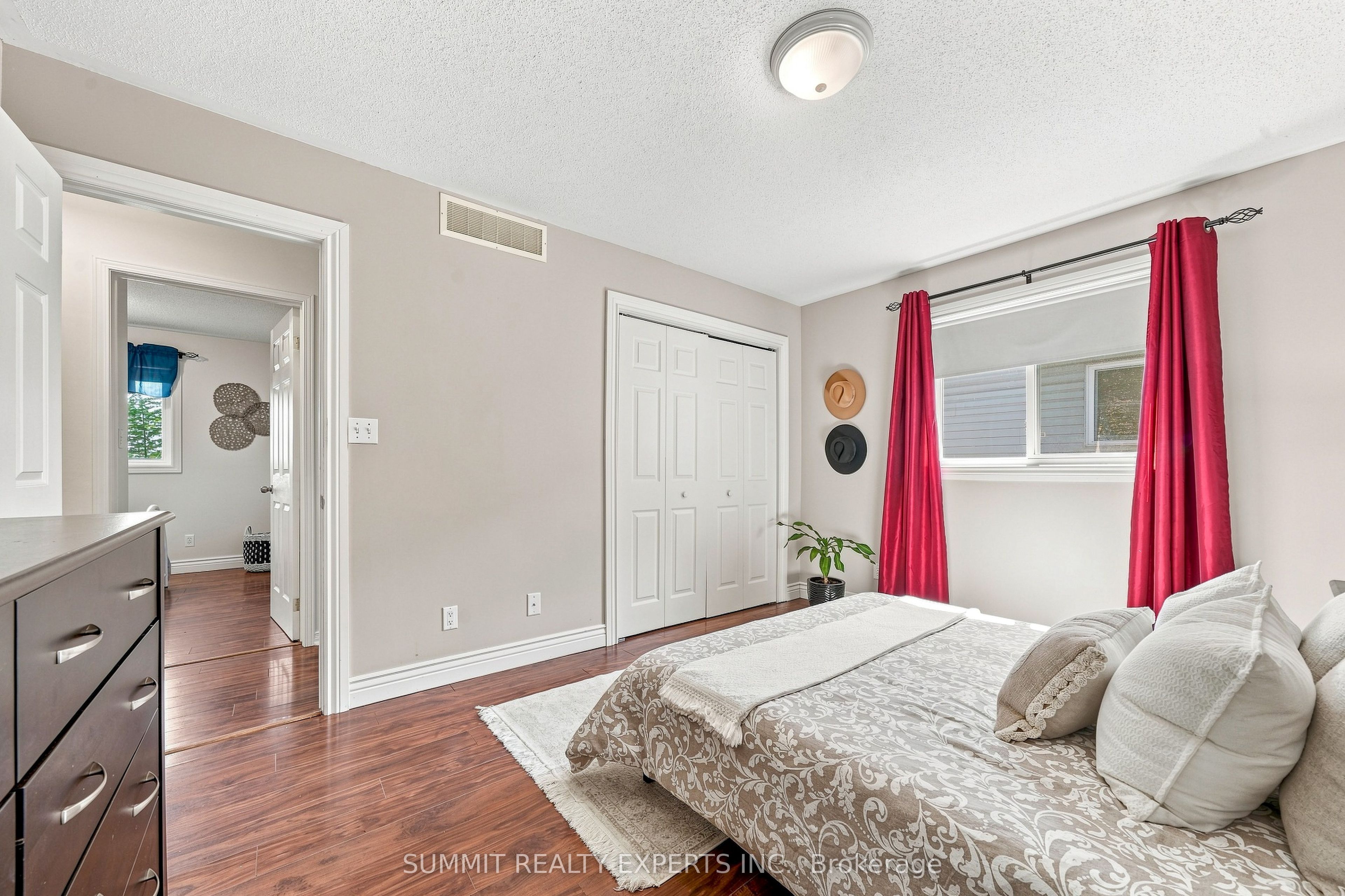 11 Liddle Lane Property Photo 22