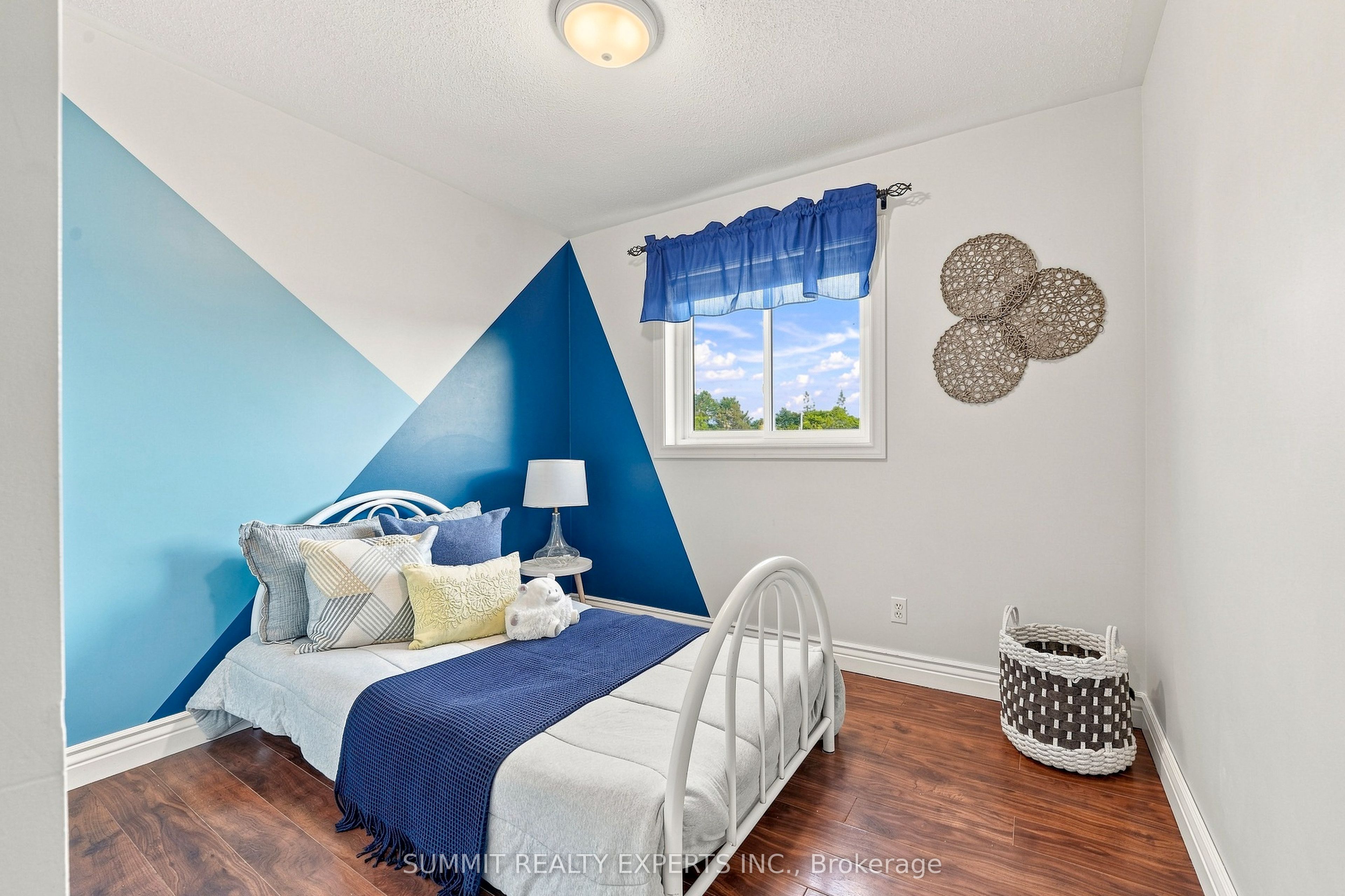 11 Liddle Lane Property Photo 25