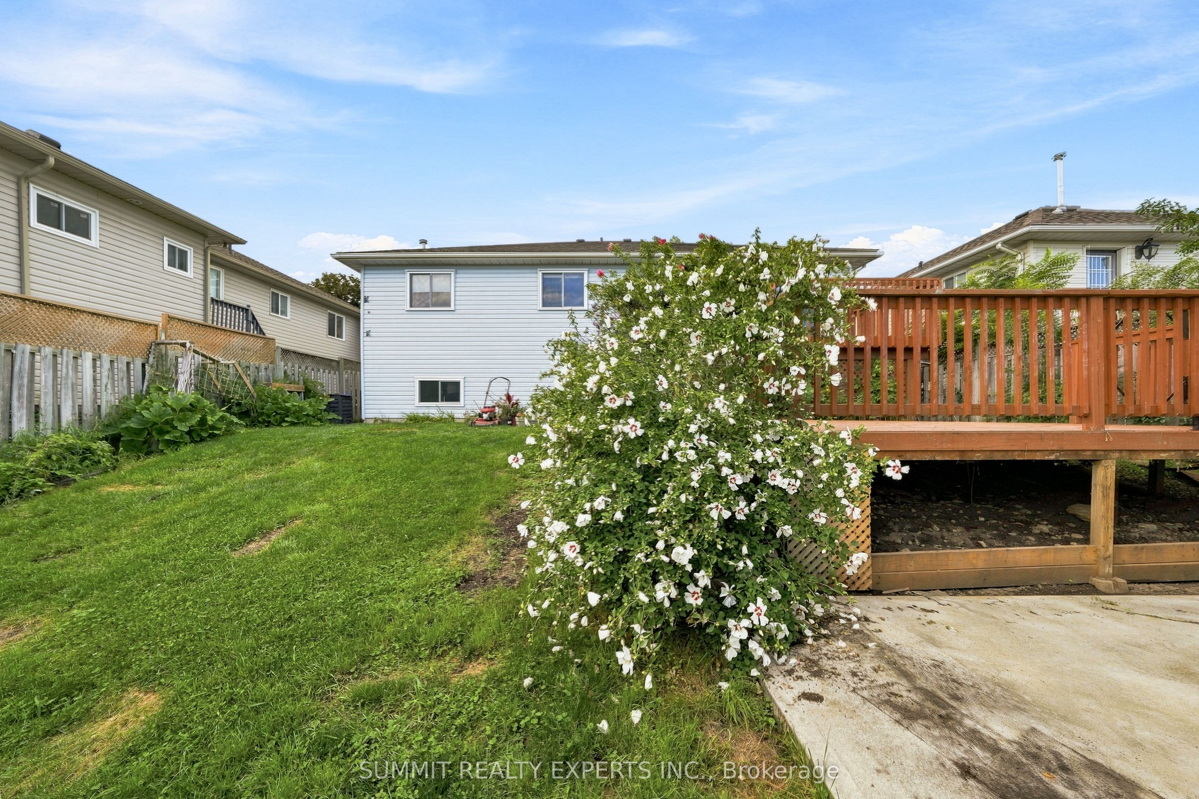 11 Liddle Lane Property Photo 45