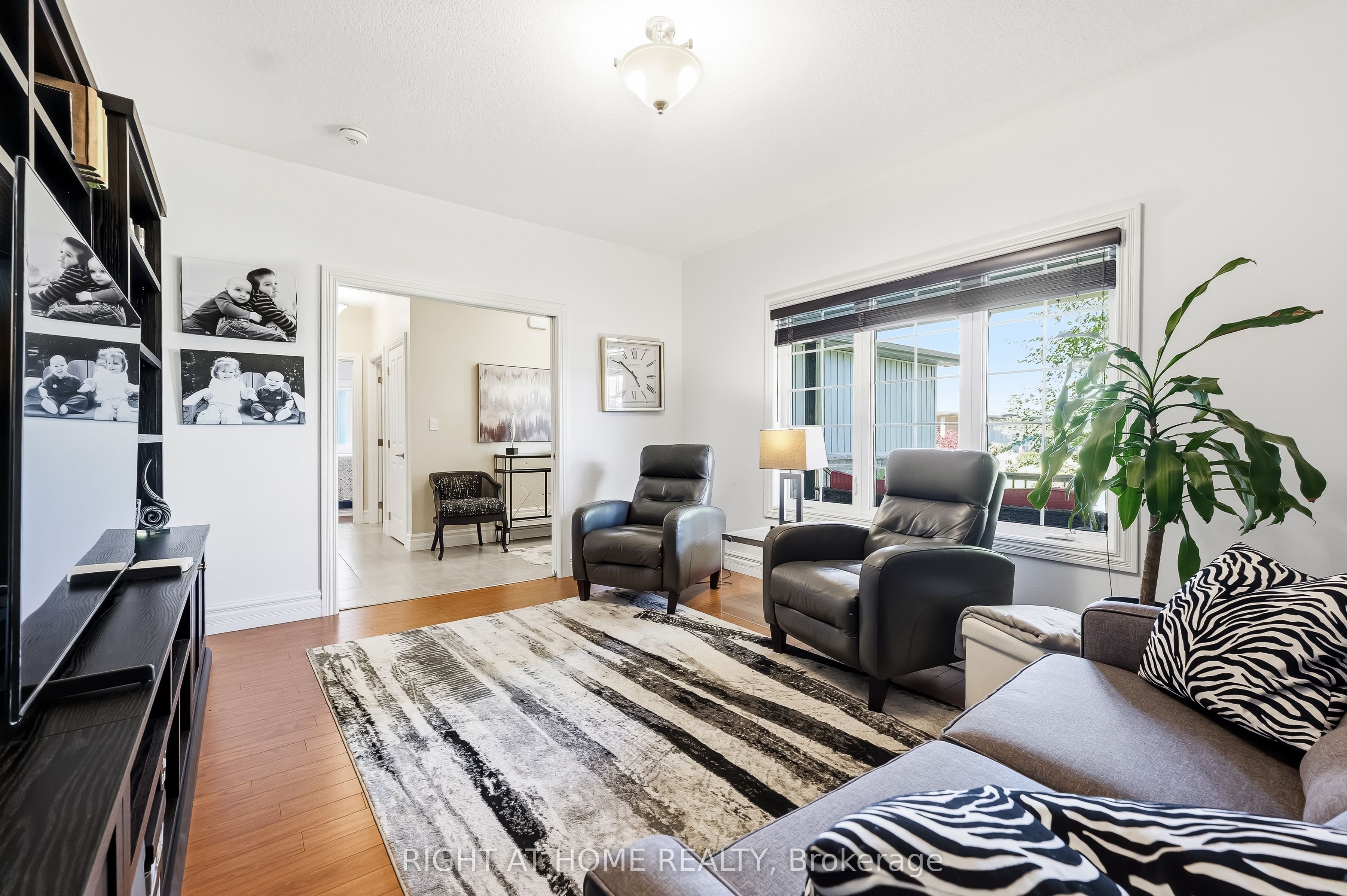 19 Conger Drive Property Photo 6