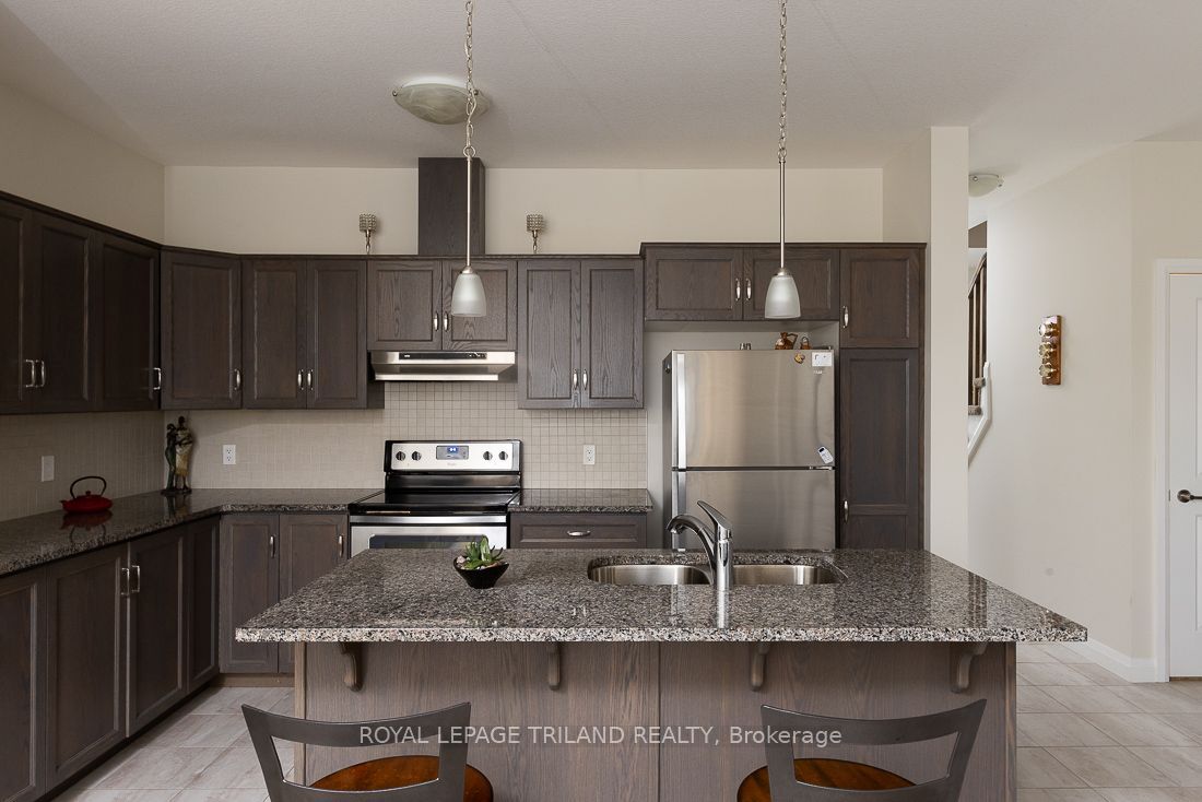 2040 Shore Road 106 Property Photo 6