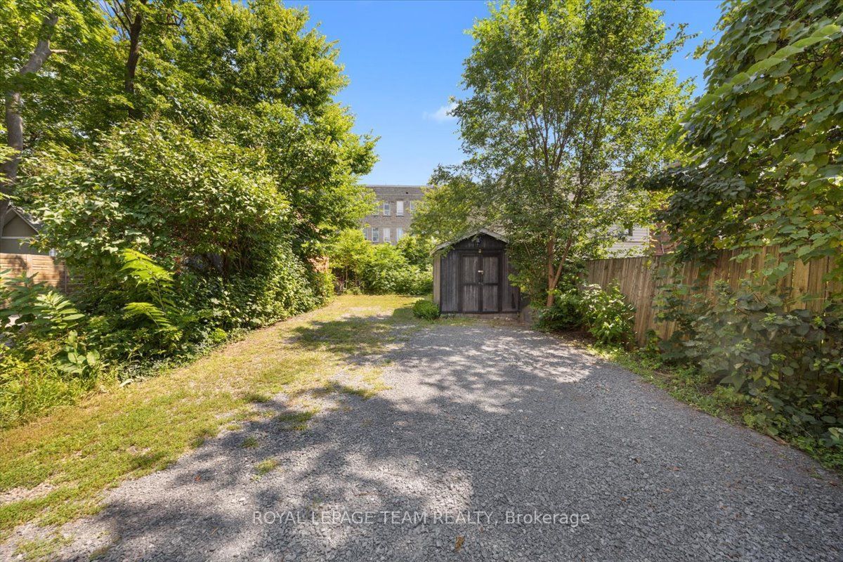 135 Upper Lorne Place Property Photo 37