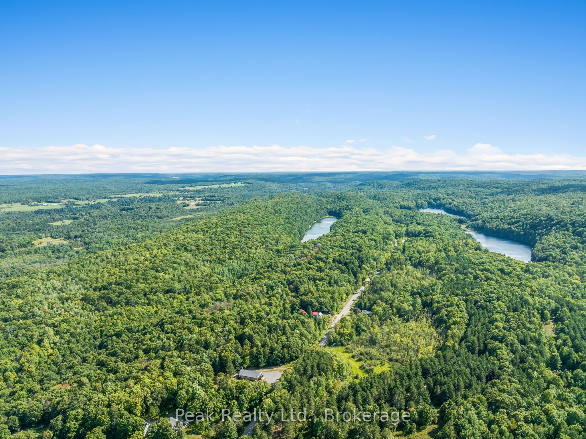 1812 Frontenac Road Property Photo 2