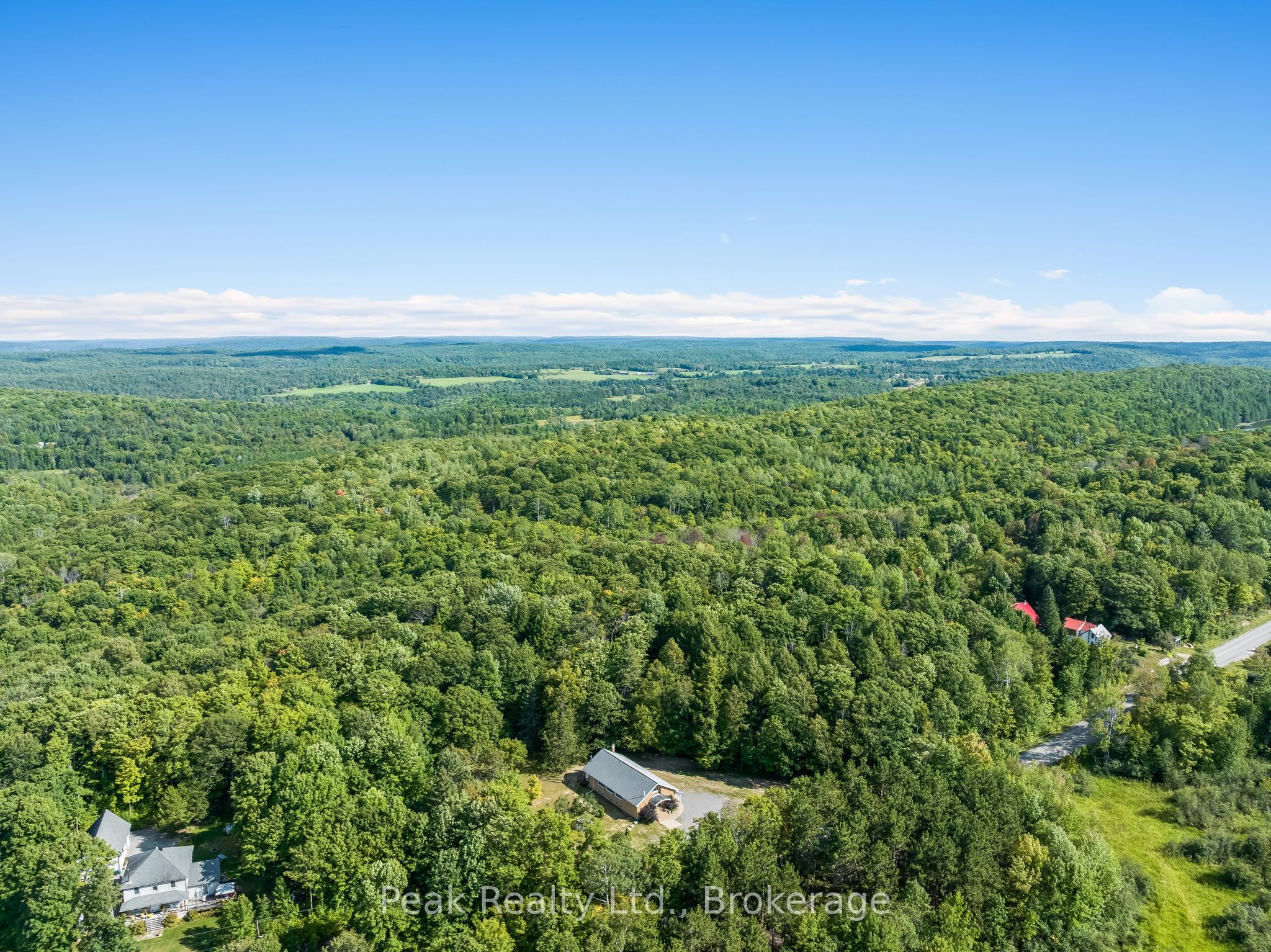 1812 Frontenac Road Property Photo 3
