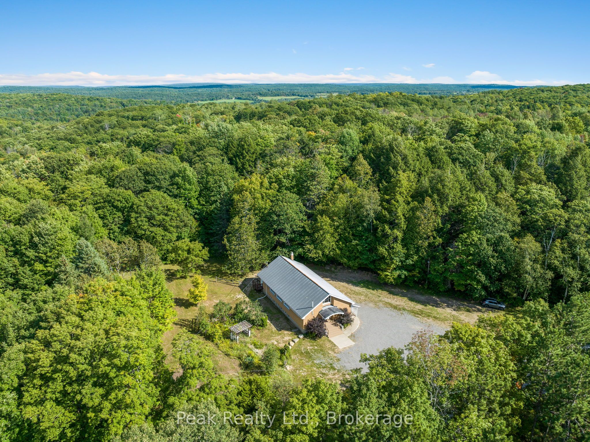 1812 Frontenac Road Property Photo 4
