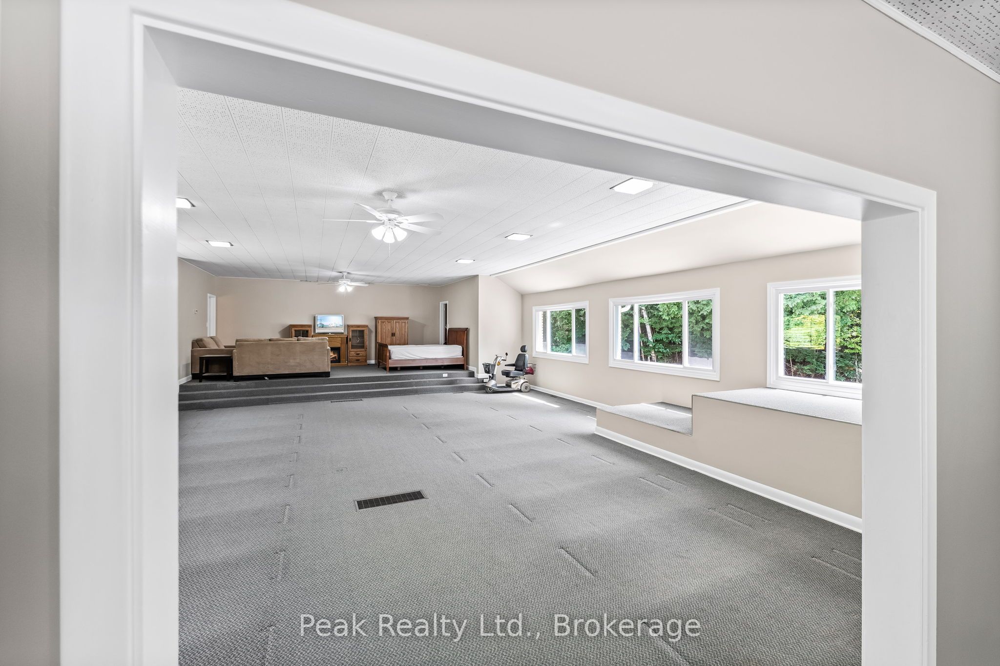 1812 Frontenac Road Property Photo 16