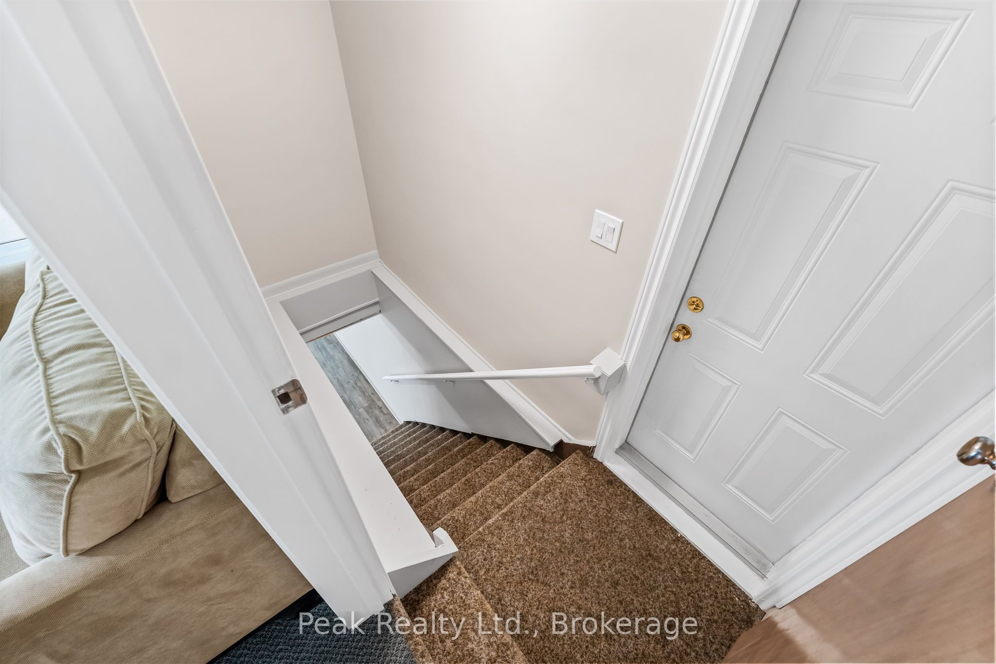 1812 Frontenac Road Property Photo 25