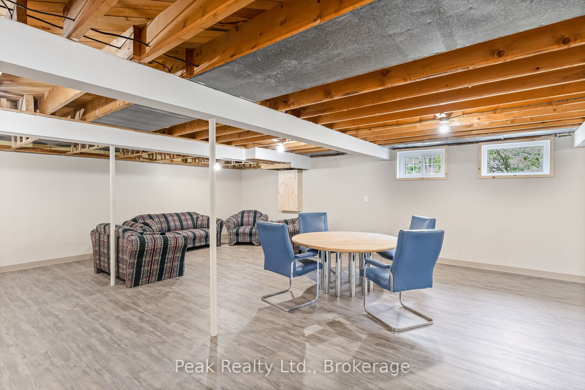 1812 Frontenac Road Property Photo 32