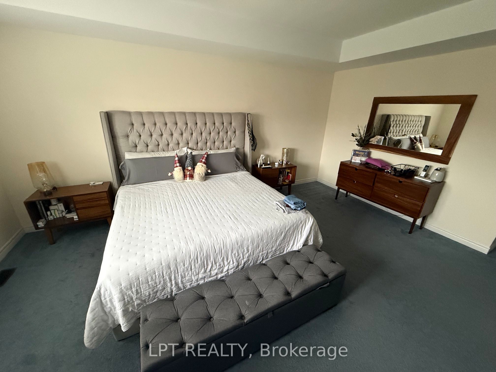 50 Spring Crest (upper Unit) Way Property Photo 7