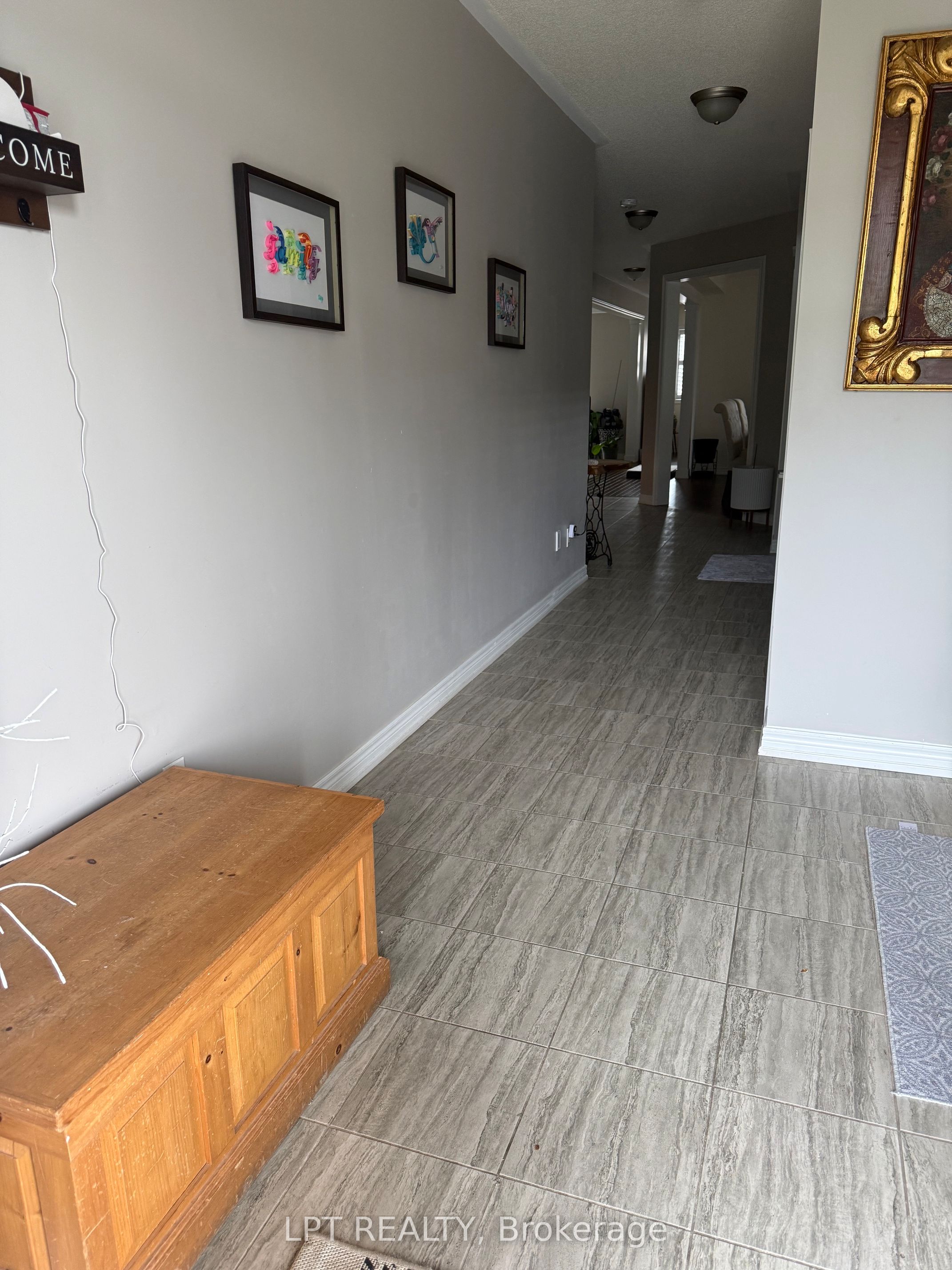 50 Spring Crest (upper Unit) Way Property Photo 12