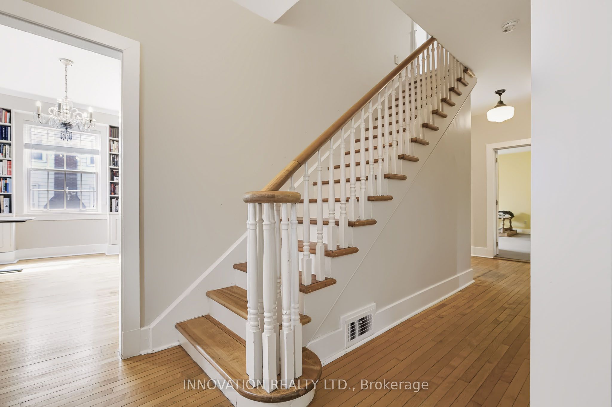 262 Bell Street Property Photo 16